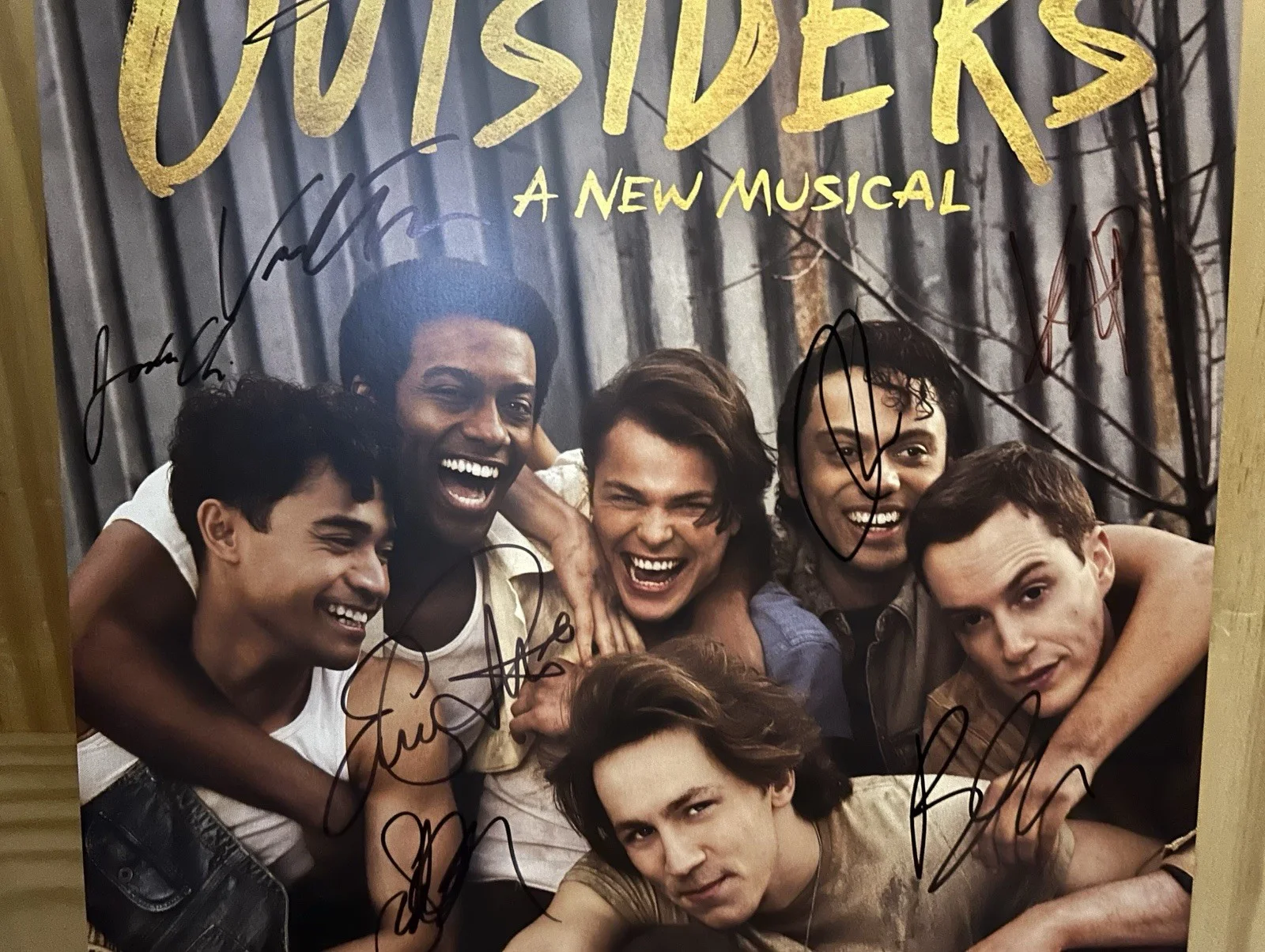OUTSIDERS MUSICAL SIGNED X12 ORIGINAL BROADWAY CAST MEMBERS POSTER WINDOW CARD, image 3