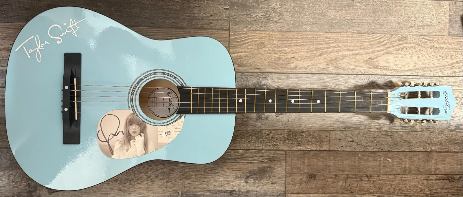 Taylor Swift Signed 38 inch Sky Blue Acoustic Guitar PSA COA, image 2