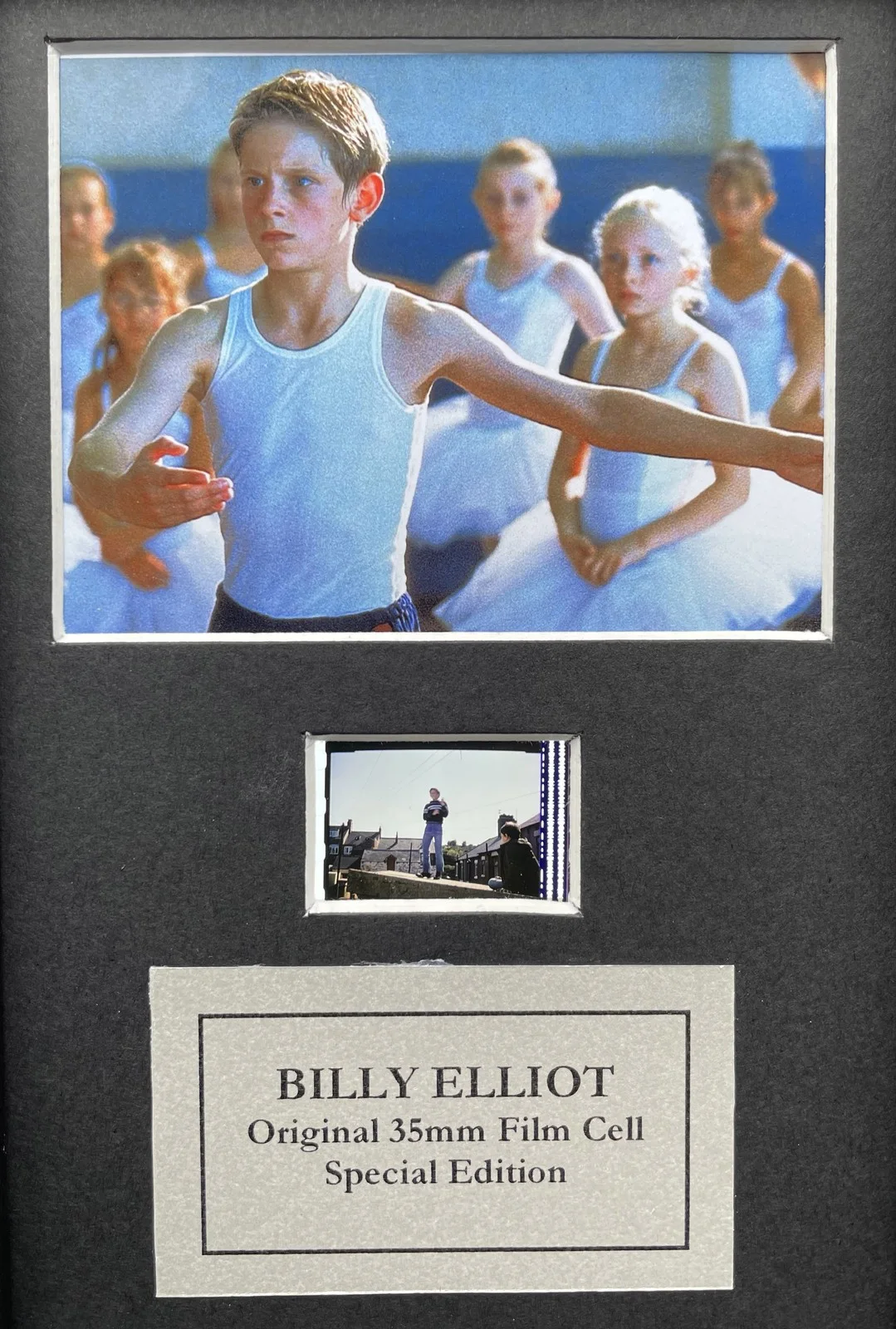 BILLY ELLIOT of 2000 Original Mini 35mm Film Cells set within Quality Wood Frame, изображение 2