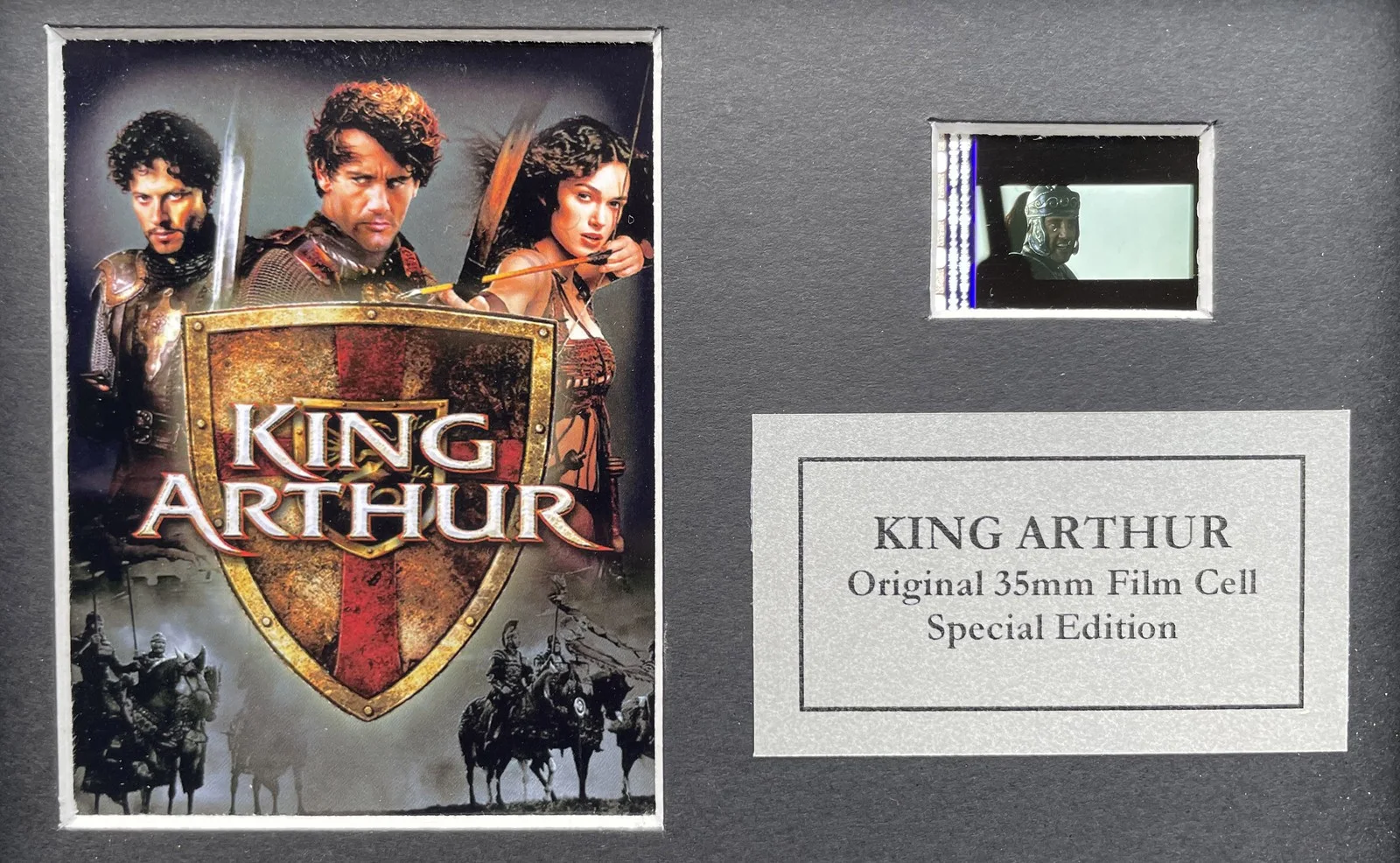 KING ARTHUR 2004 Original Mini 35mm Film Cells set within Quality Wood Frame, изображение 2