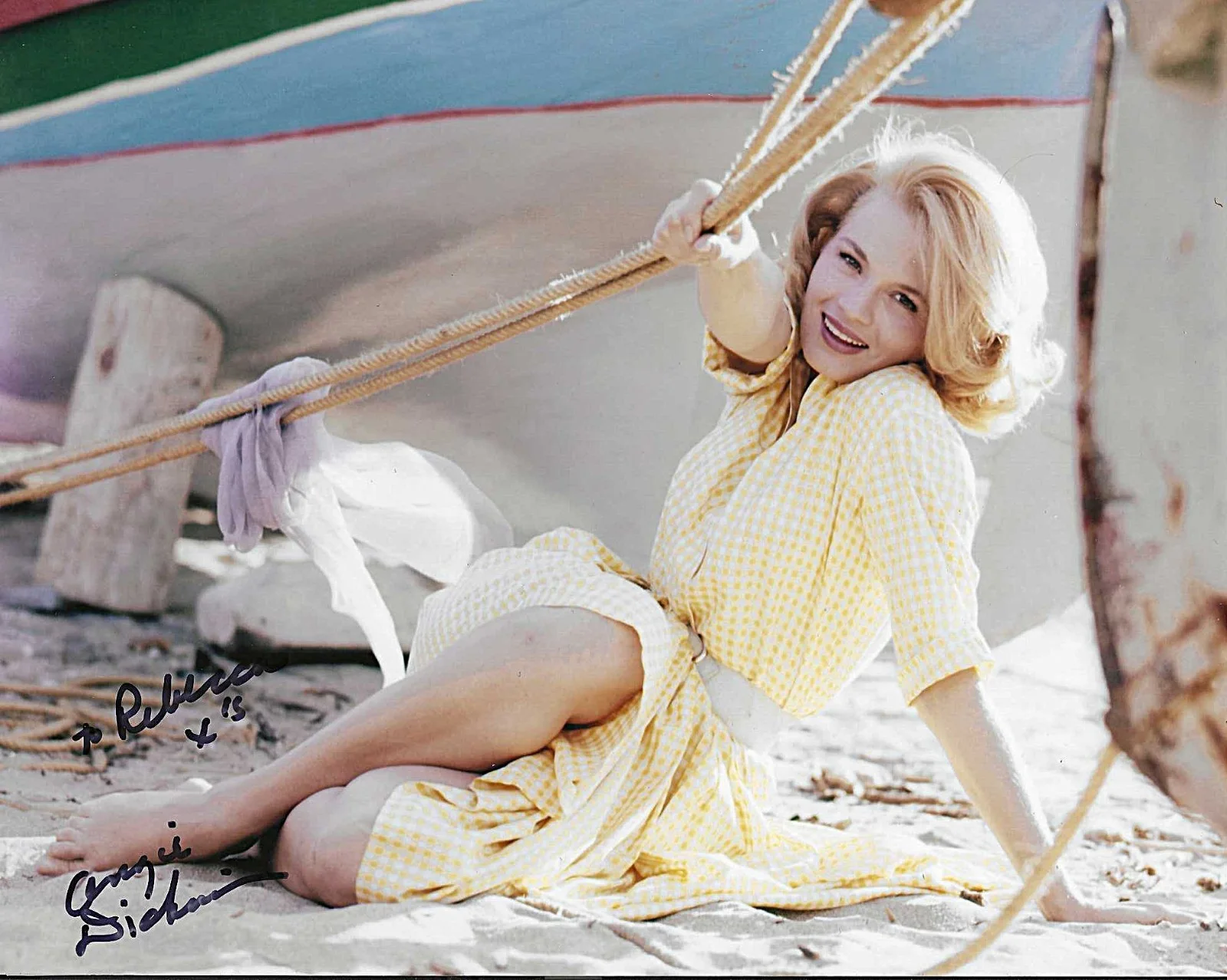 ANGIE DICKINSON — ANGIE DICKINSON ACTRESS HAND SIGNED PHOTO 10X8