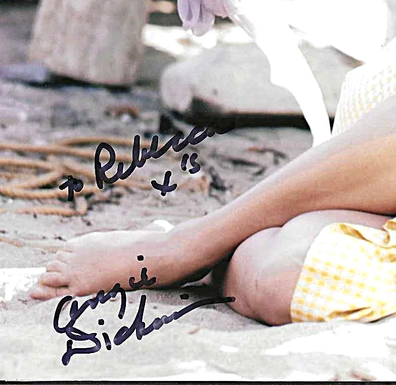 ANGIE DICKINSON — ANGIE DICKINSON ACTRESS HAND SIGNED PHOTO 10X8, image 2