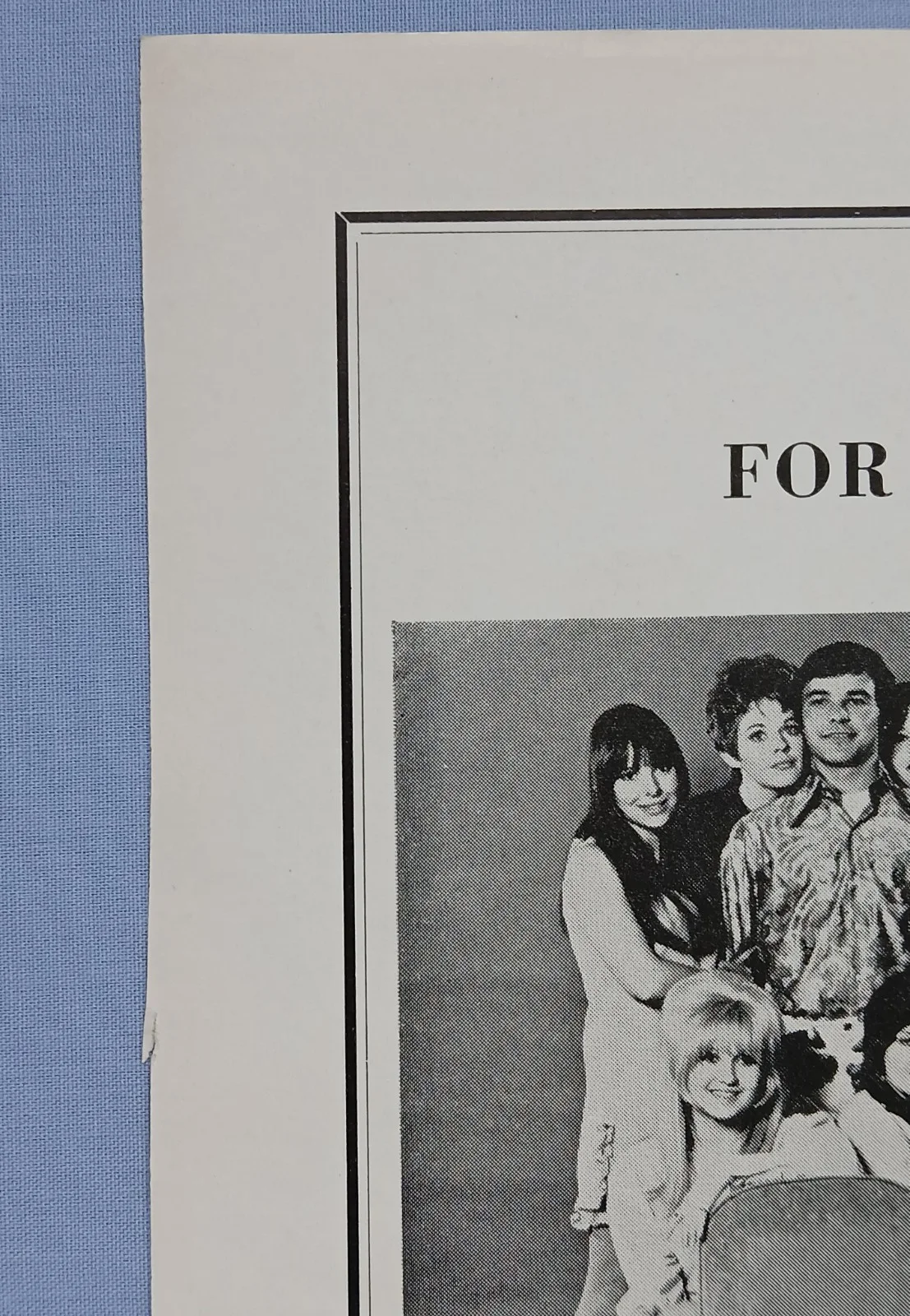 HERE WE GO ROUND THE MULBERRY BUSH (1968) rare original UK Campaign Press Book, изображение 3