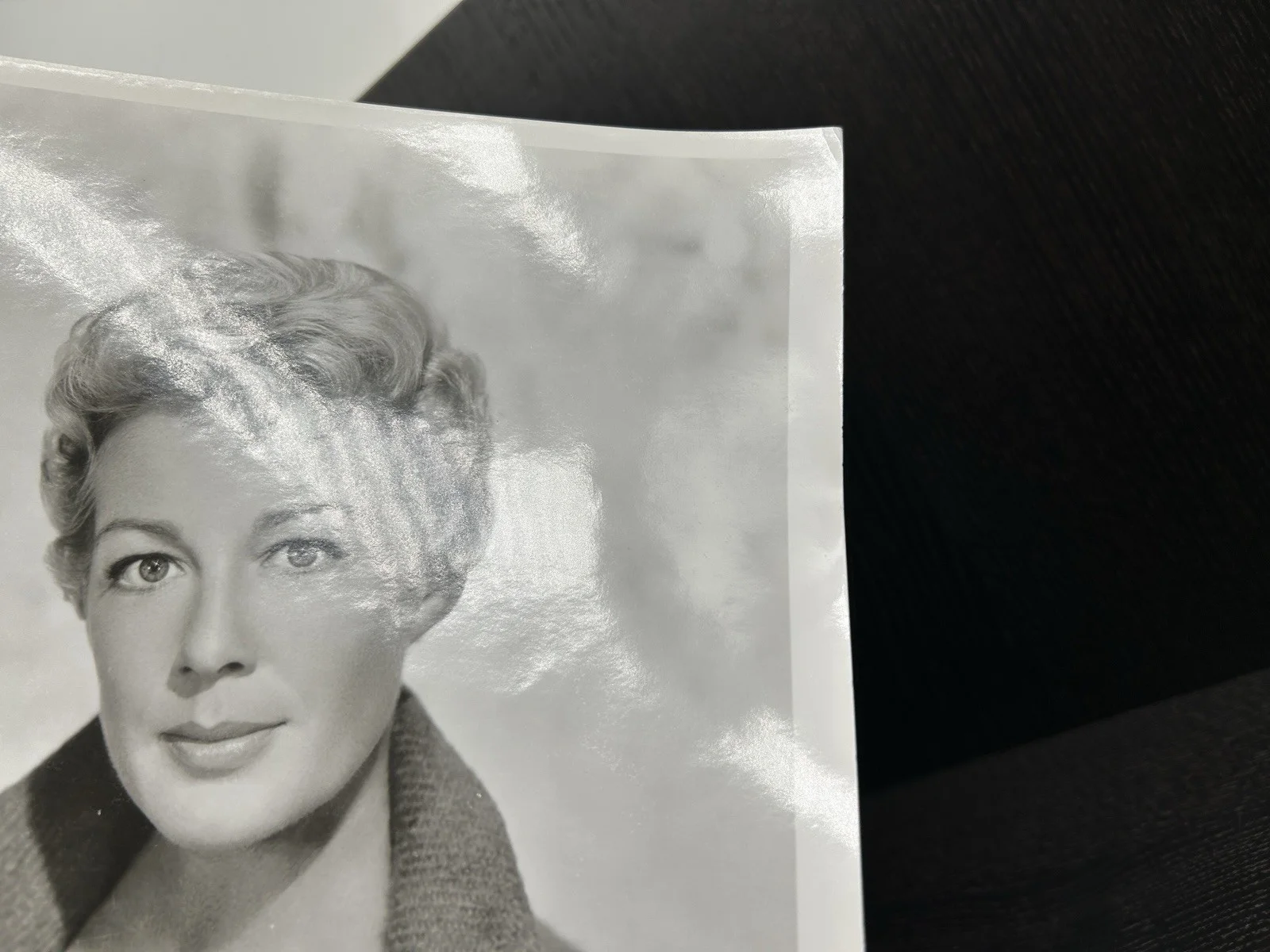 Betty Hutton — *** BETTY HUTTON HAND SIGNED PHOTO *** JSA COA Autograph ACTRESS SINGER COMEDIAN, image 5