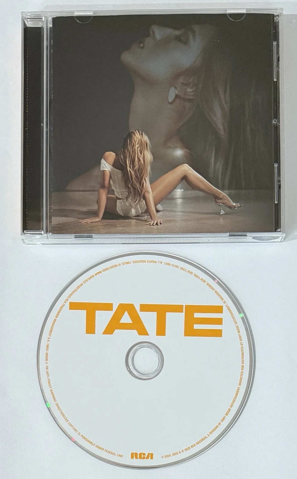 FRAMED SIGNED Tate McRae So Close to What Photo Card & CD Autograph PSA DNA COA, image 4