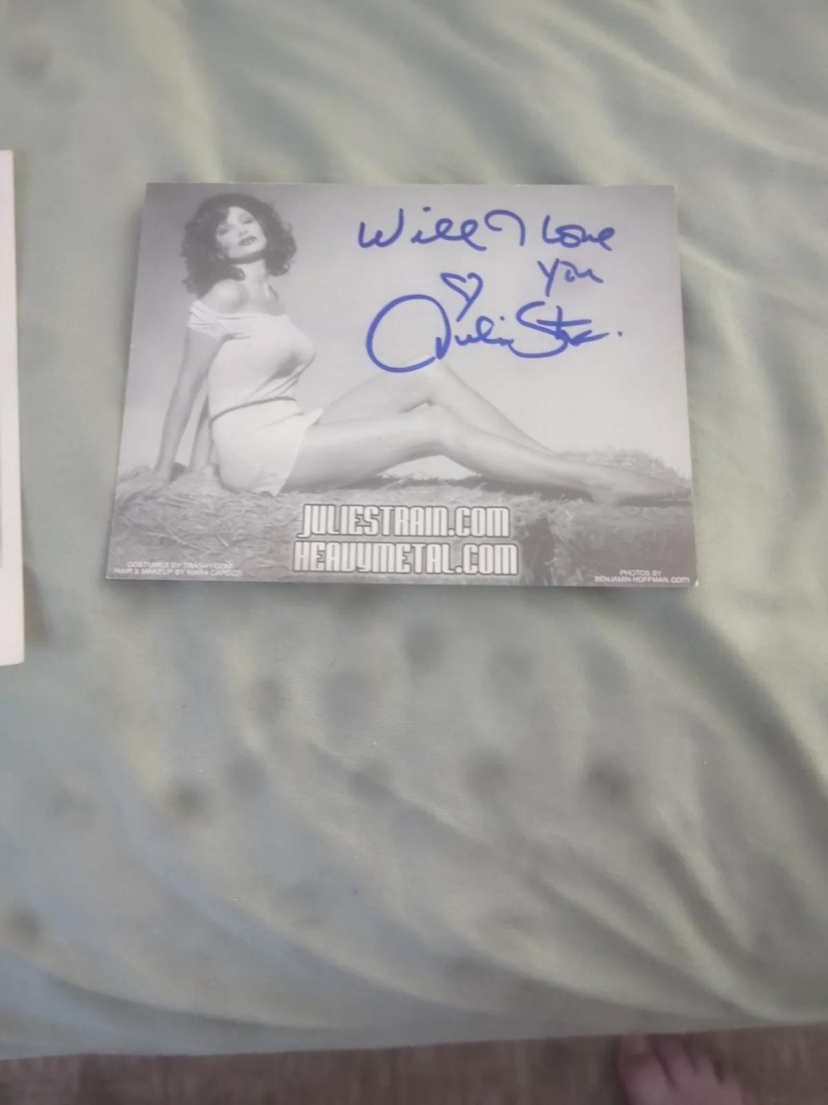 Julie Strain Vampirella Actress - 2 Signed Autographed Postcards, image 5