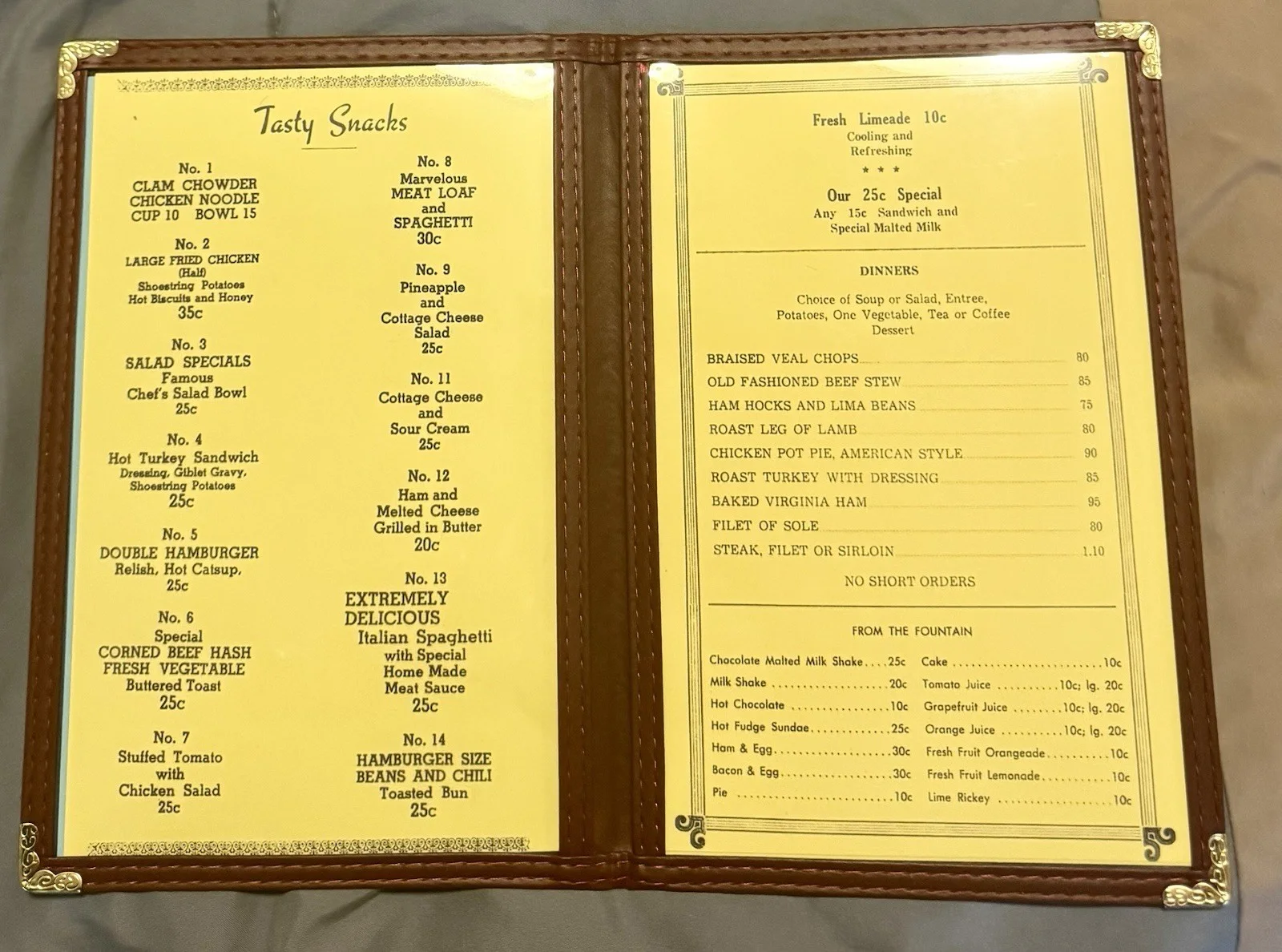 Jerry Seinfeld — Jerry Seinfeld Signed Autographed Monk's Menu Prop "SEINFELD" (PSA/DNA), image 3