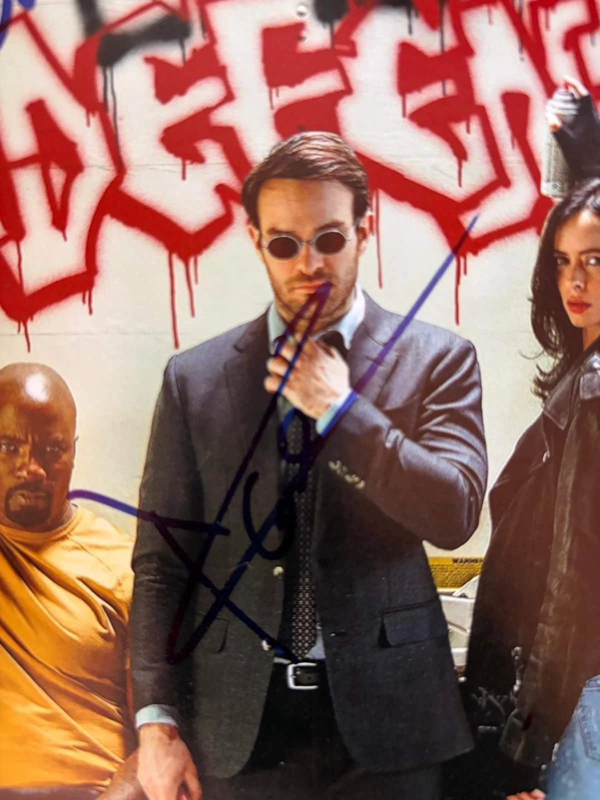 MIKE COLTER CHARLIE COX FINN JONES KRYSTEN RITTER — THE DEFENDERS MARVEL CAST SIGNED AUTO 11X14 PHOTO COLTER COX JONES RITTER PSA, изображение 3
