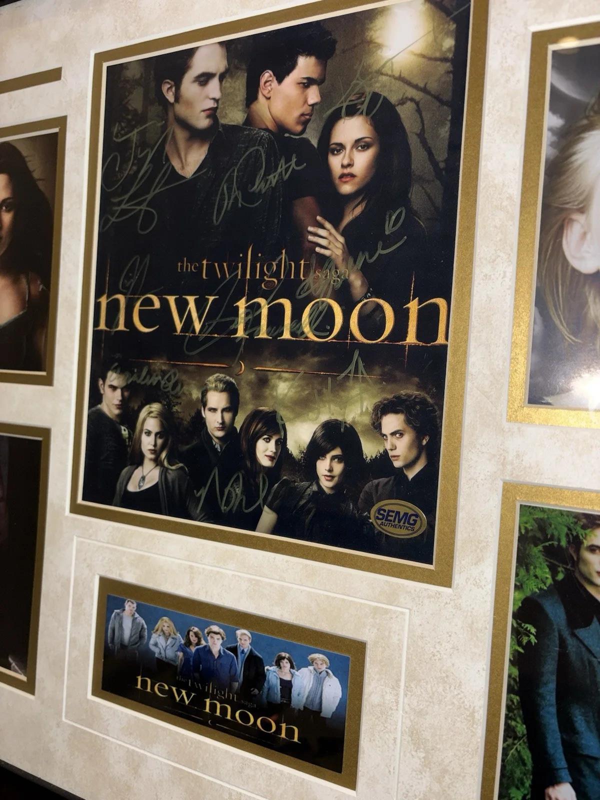 Kristen Stewart, Robert Pattinson, Taylor Lautner, Peter Facinell — Twilight Saga: New Moon Original Autographed Poster SEMG Stewart Pattinson, изображение 2