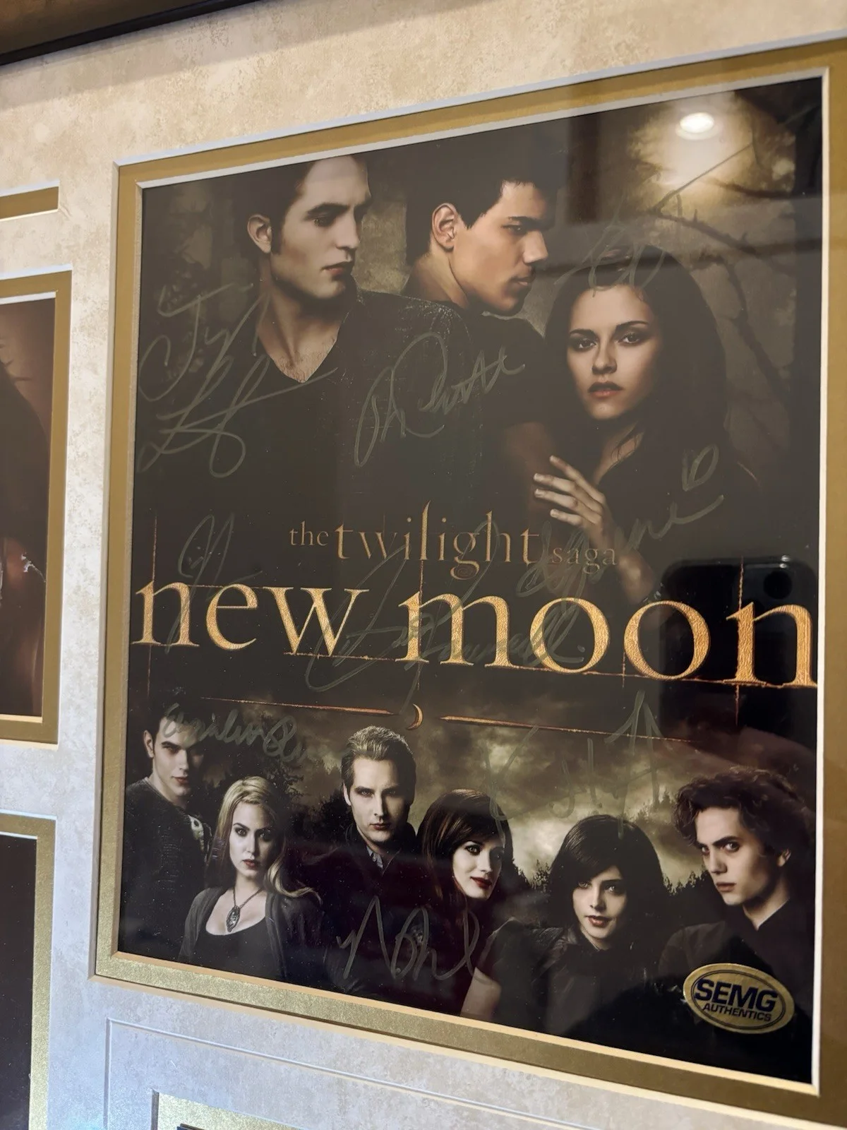 Kristen Stewart, Robert Pattinson, Taylor Lautner, Peter Facinell — Twilight Saga: New Moon Original Autographed Poster SEMG Stewart Pattinson, изображение 3