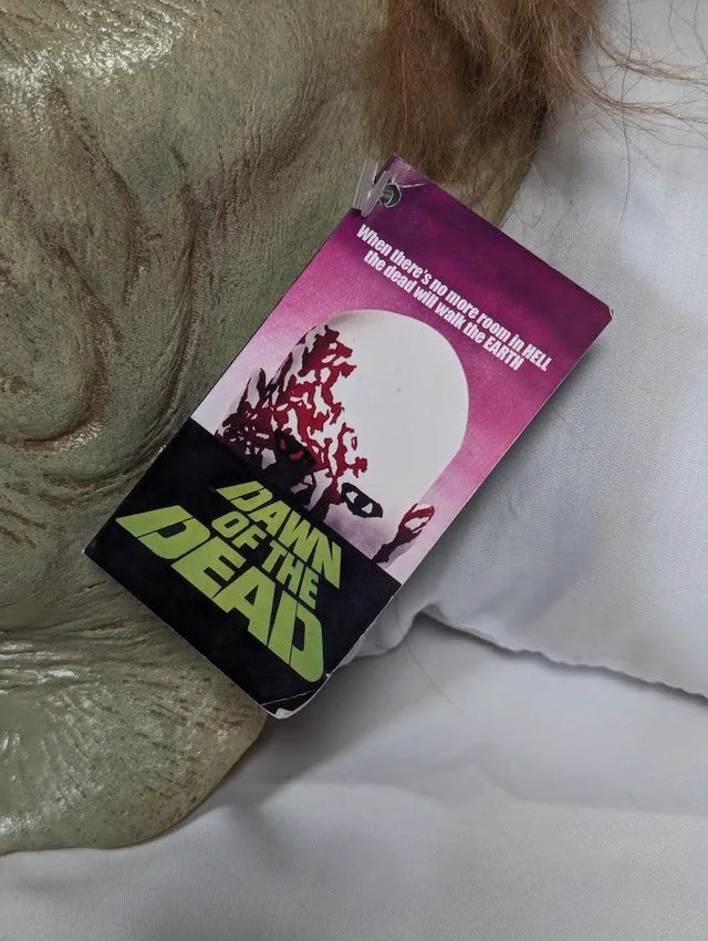 Dawn of the Dead Rodger Pillow Pal Trick or Treat Studios Prop, image 4