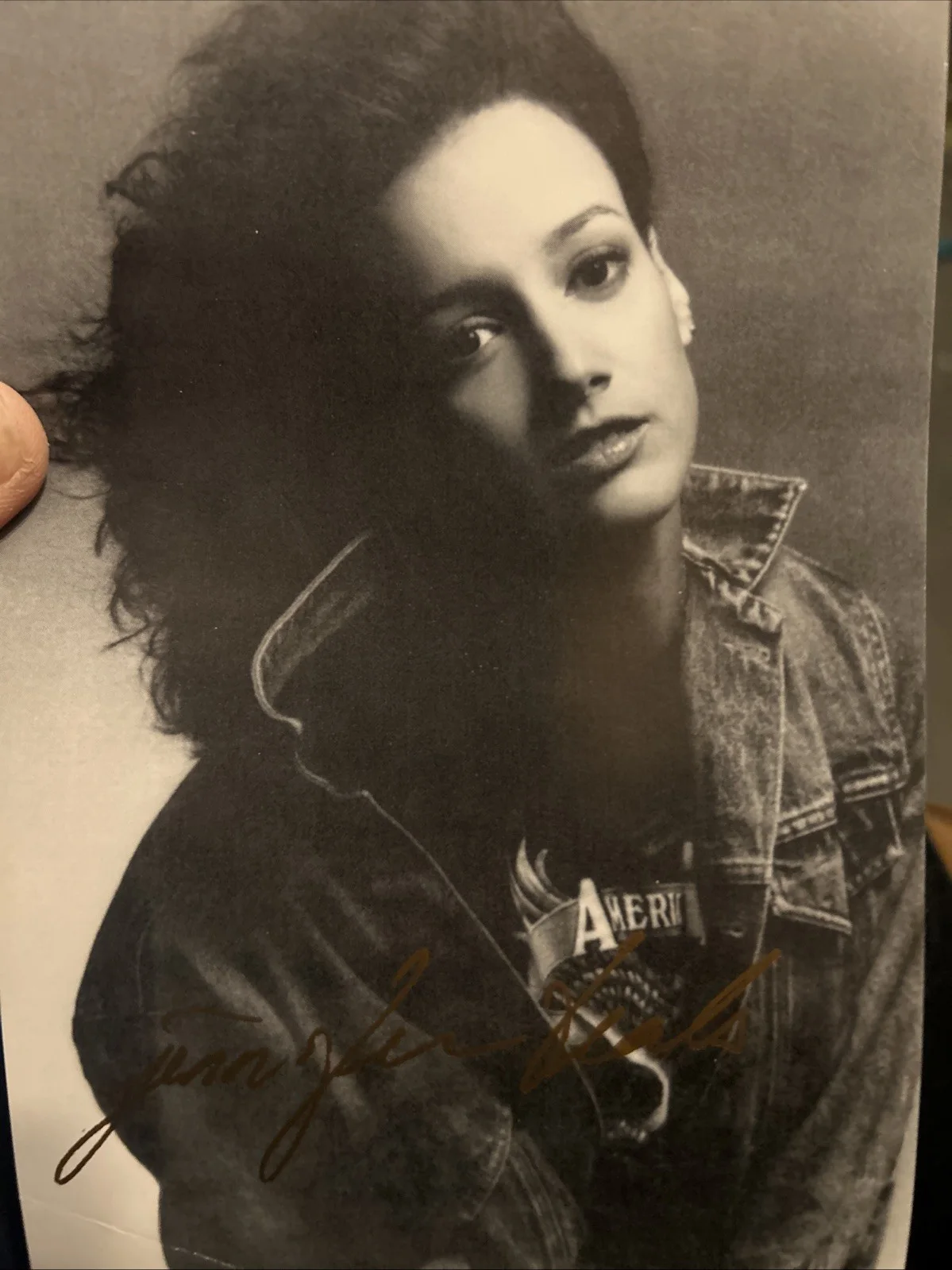 Jennifer Beals — Jennifer Beals Autographed 5 X 7 Black-And-White Photo With Letter Of Authentici, изображение 2