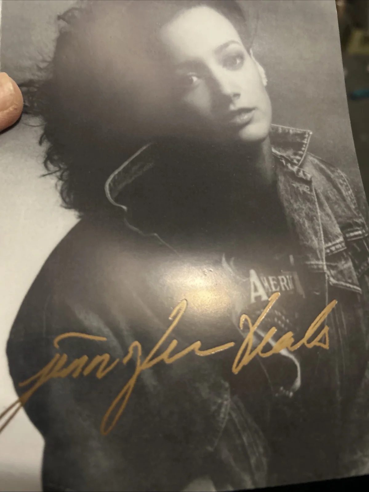 Jennifer Beals — Jennifer Beals Autographed 5 X 7 Black-And-White Photo With Letter Of Authentici, изображение 3
