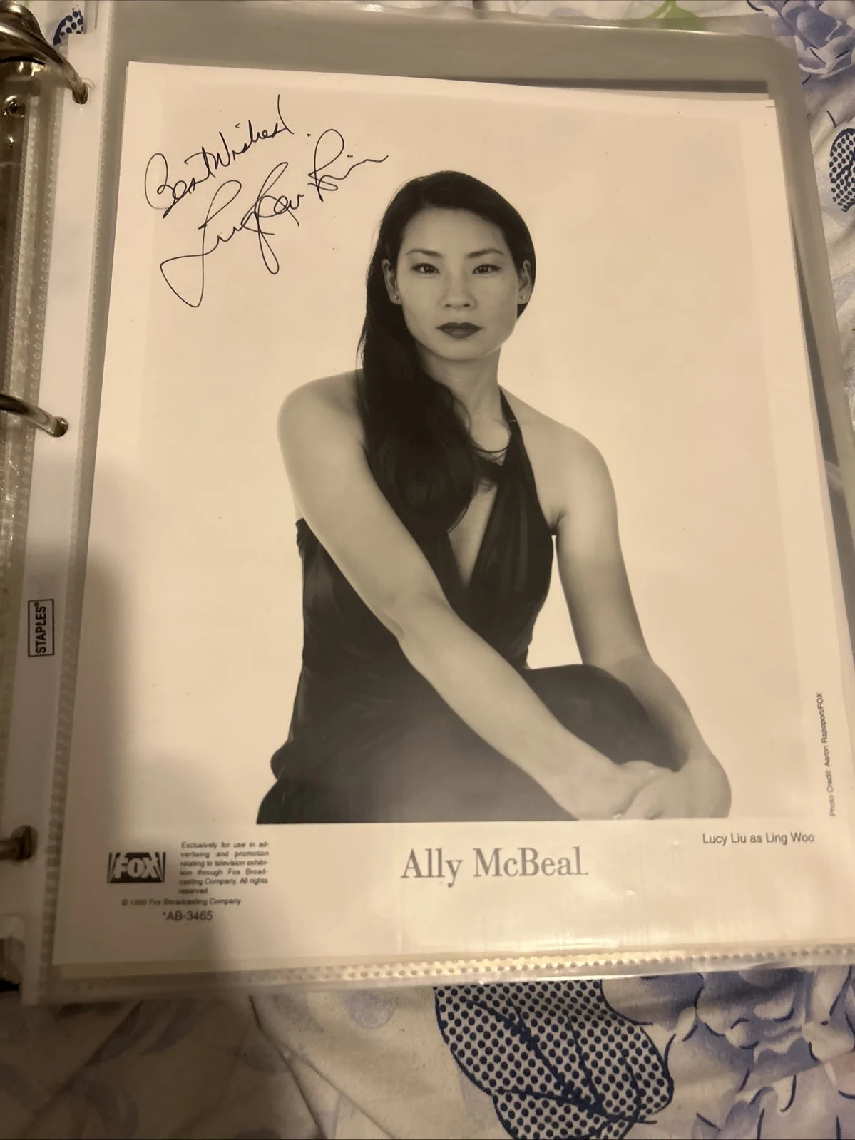 Lucy Liu — Lucy Liu Autographed 8 X 10 Black-And-White Photo Ally Mcbeal, изображение 5
