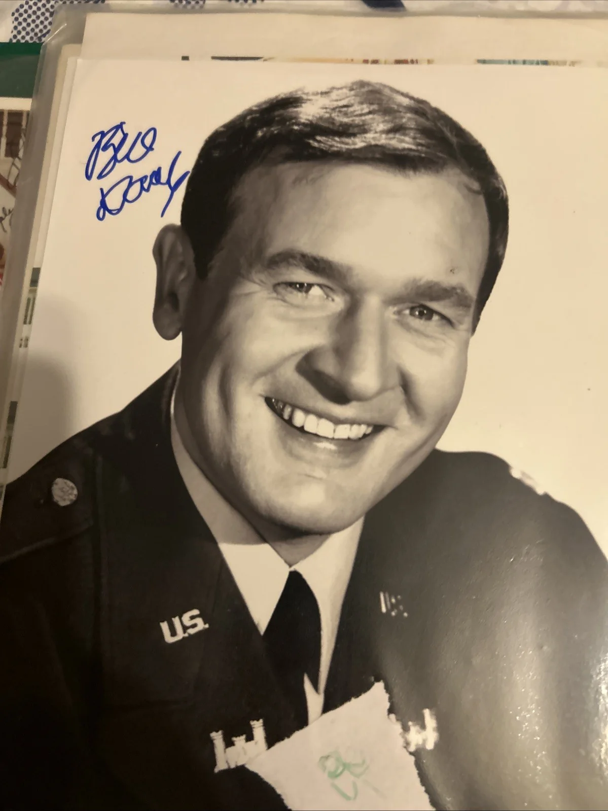 Bill Daily — Bill Daily Signed 8 X 10 Black-And-White Photo I Dream Of Jeannie