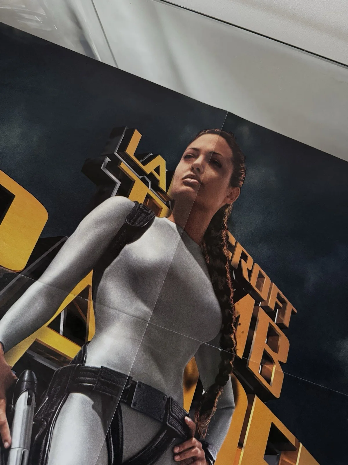 Angelina Jolie / Tomb Raider Memorabilia A1 Vintage Magazine Poster XXL, изображение 2