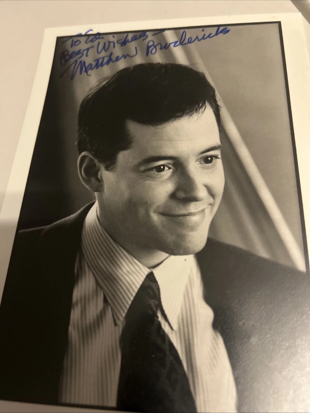 Matthew Broderick — Matthew Broderick Autographed 5 X 7 Black-And-White Photo, image 2