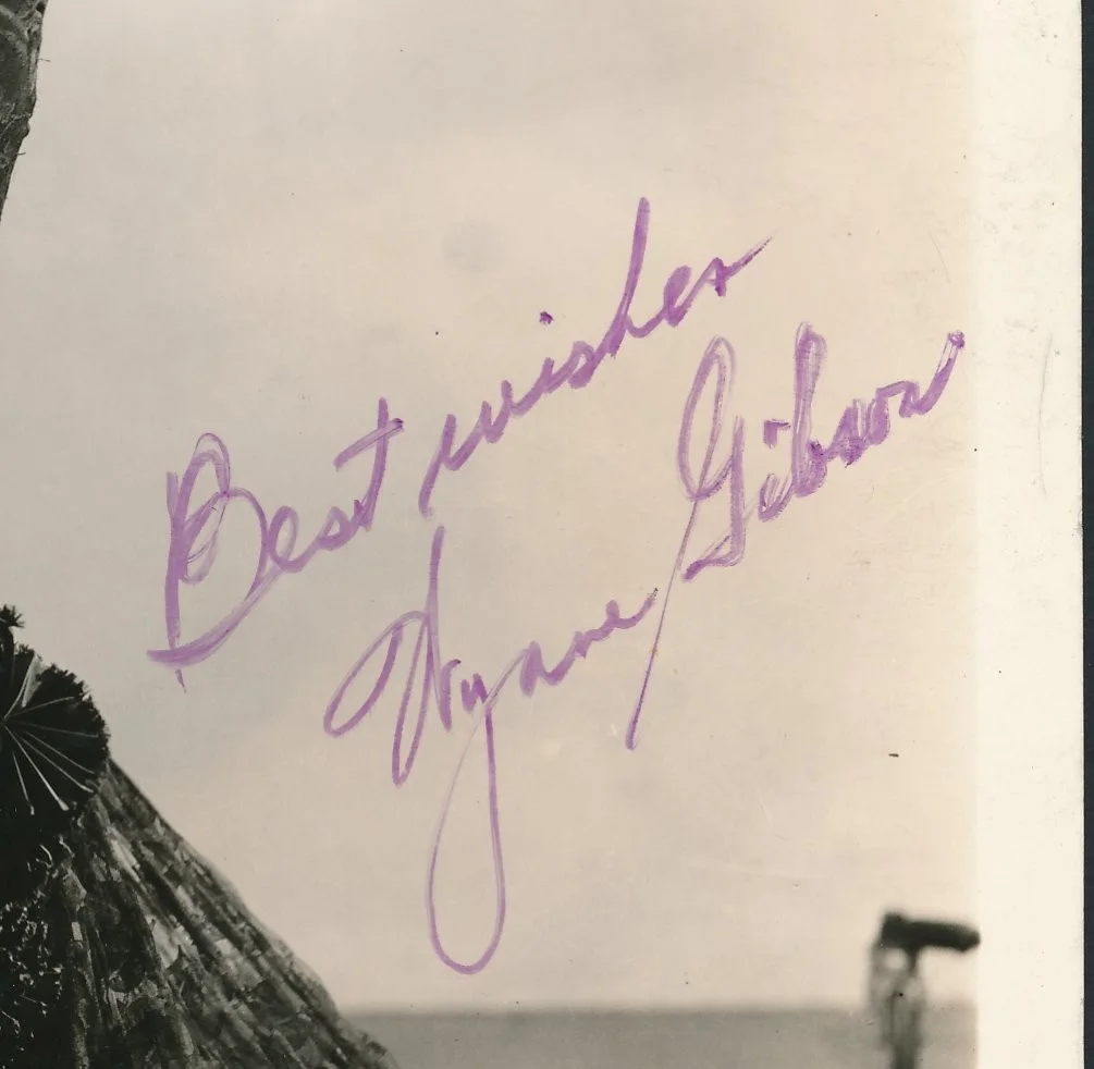 Wynne Gibson - Signed 1930's - 8x10 Photo - Autograph, изображение 2