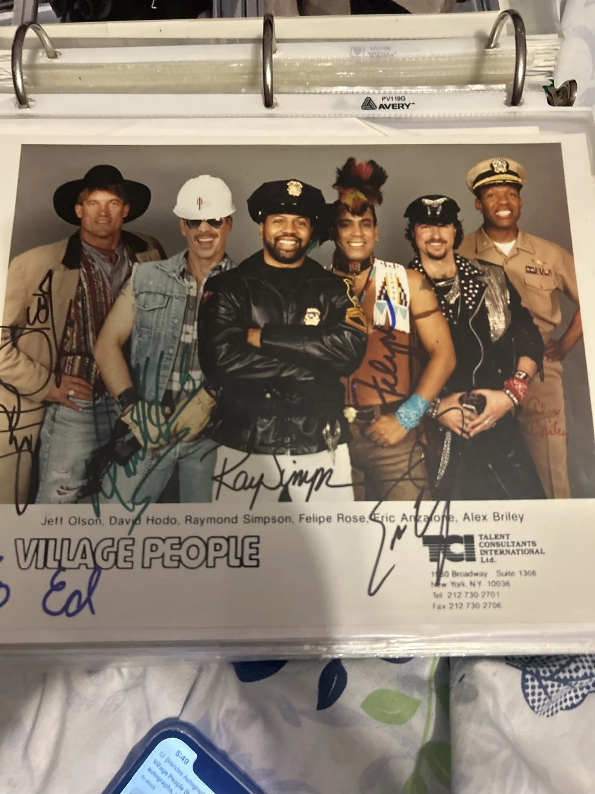 Village People Autographed 8 X 10 Color Photo Signed By The Whole Band, изображение 5