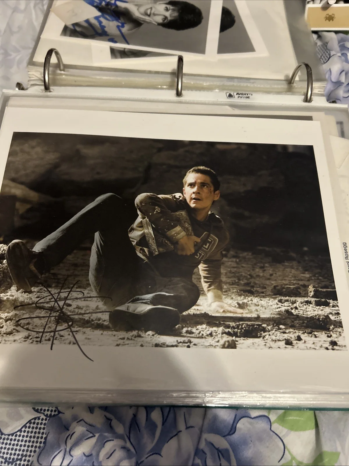 Shia LeBeouf — Shai LeBeouf Autographed 8 X 10 Color Photo Transformers, image 4
