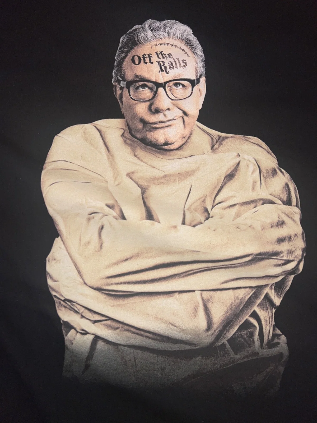 Lewis Black — NEW Lewis Black Off the Rails Exclusive T-Shirt: XL