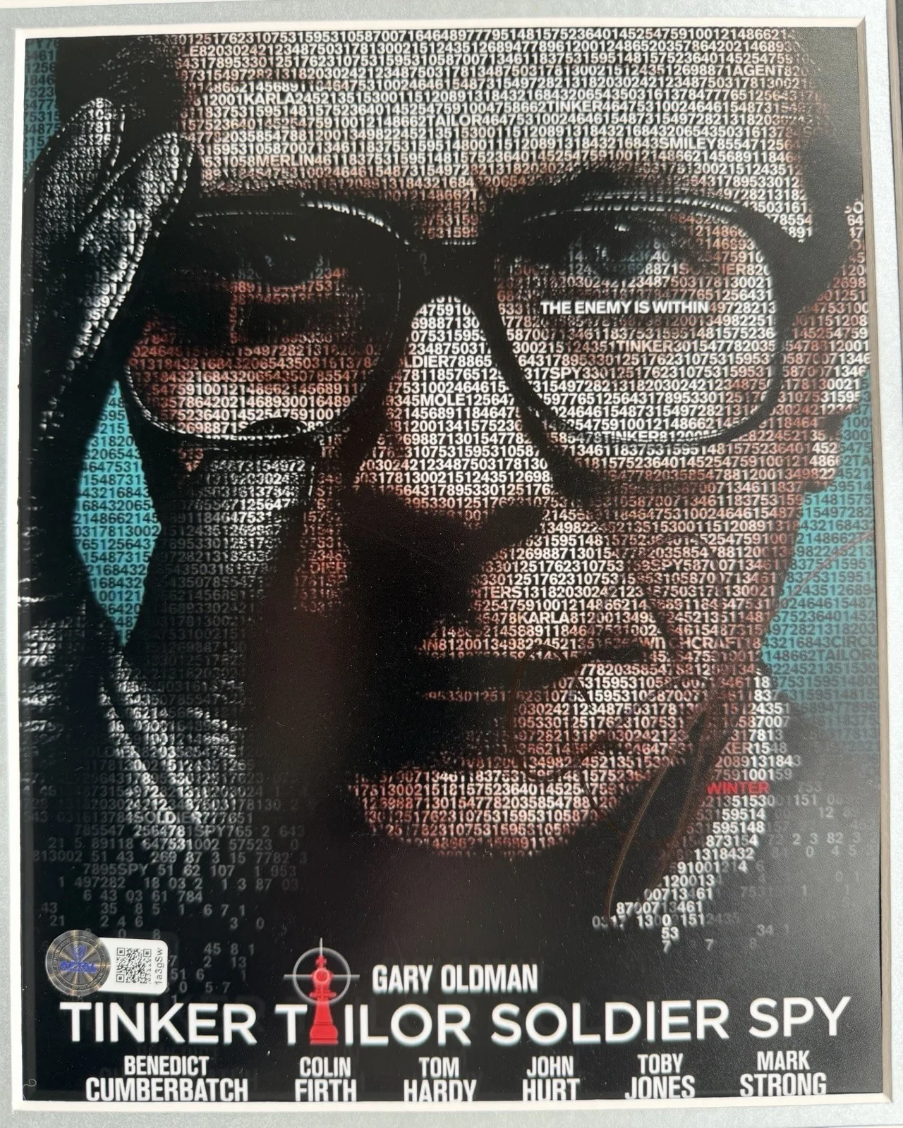 Gary Oldman “Tinker Tailor Soldier Spy” Signed Framed 16” X 12” Print Display, image 3