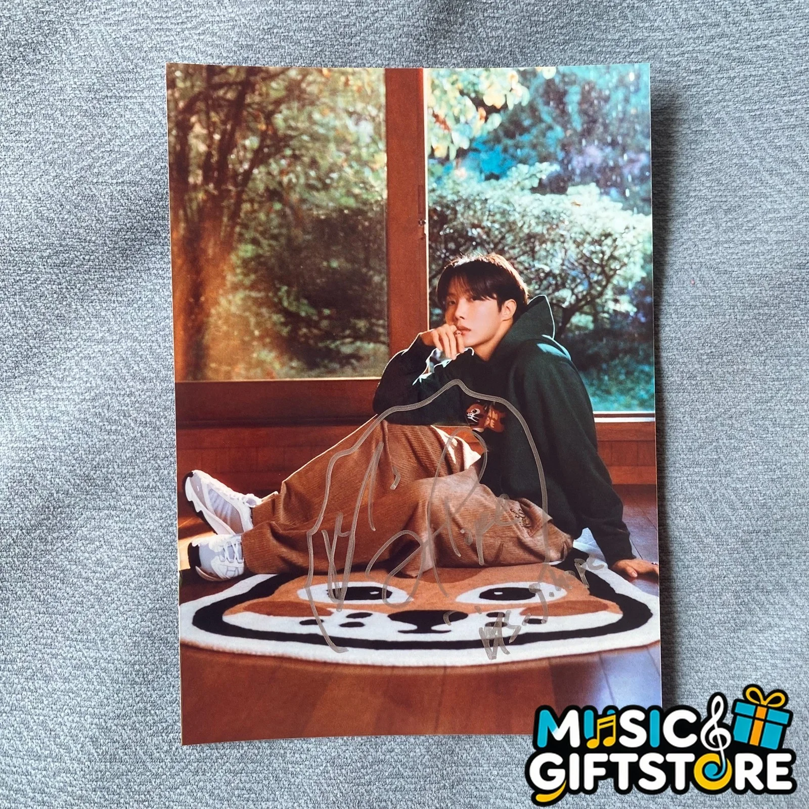 BTS J-HOPE AUTOGRAPHED SIGNED PHOTO K-POP COLLECTION 4*6 2025b #MUGS, image 4