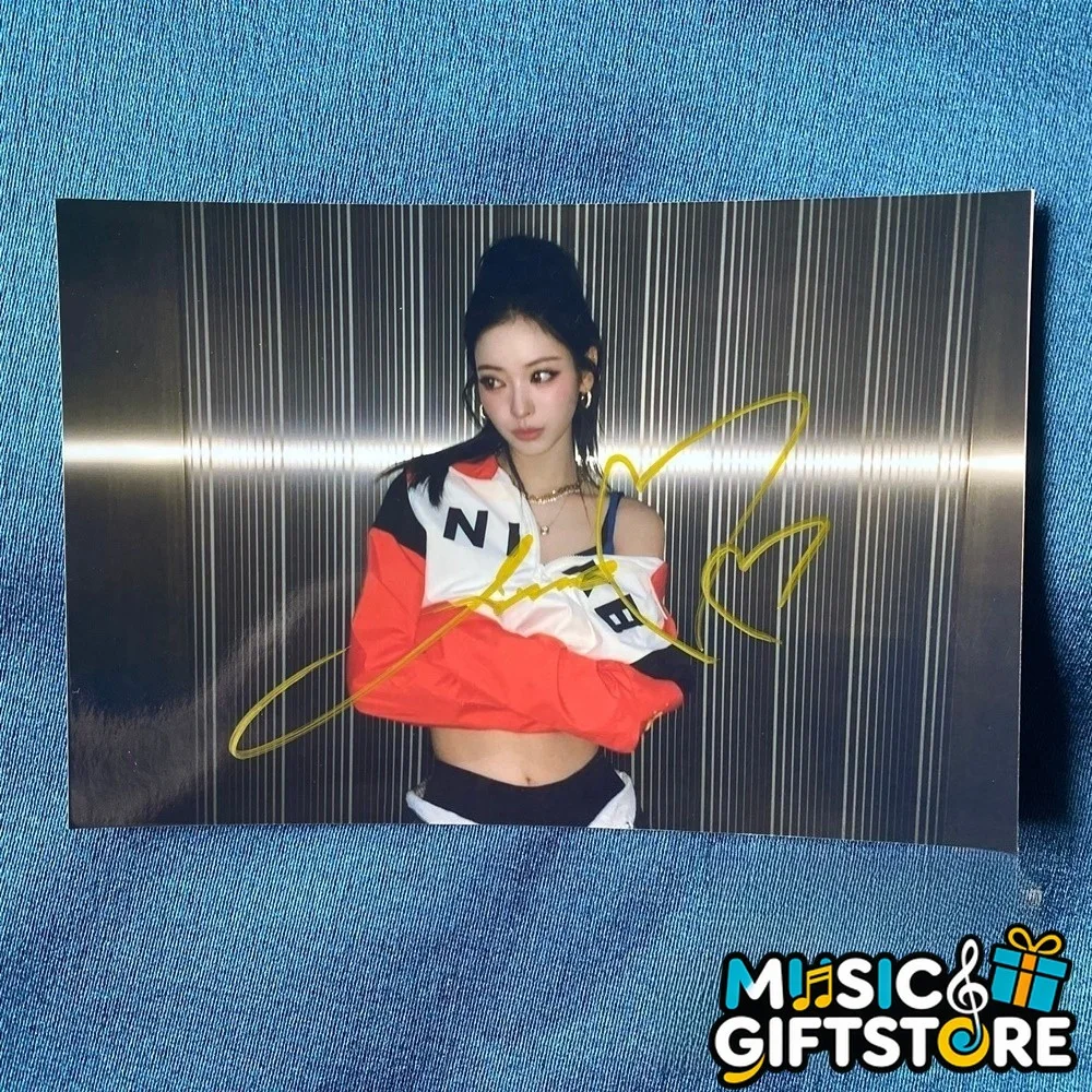 MEOVV ANNA AUTOGRAPHED SIGNED PHOTO K-POP COLLECTION 4*6 2025 #MUGS, image 4