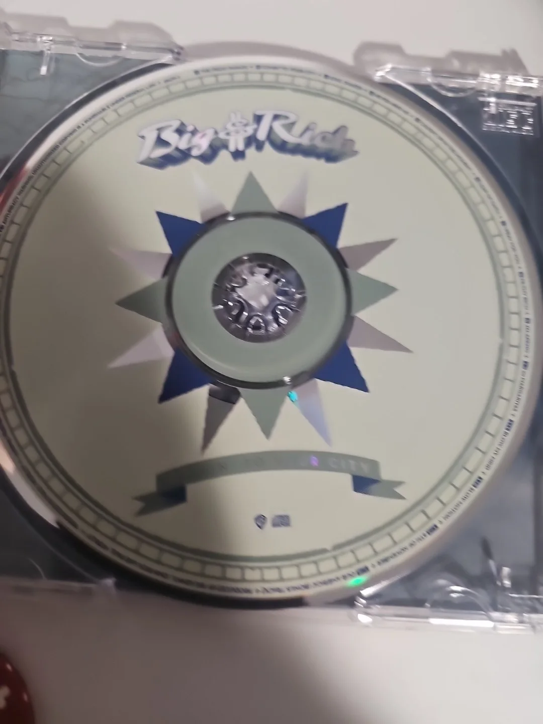 Big and Rich Autographed CD- John Rich Big Kenny Comin’ To Your City Poker Chips, изображение 5