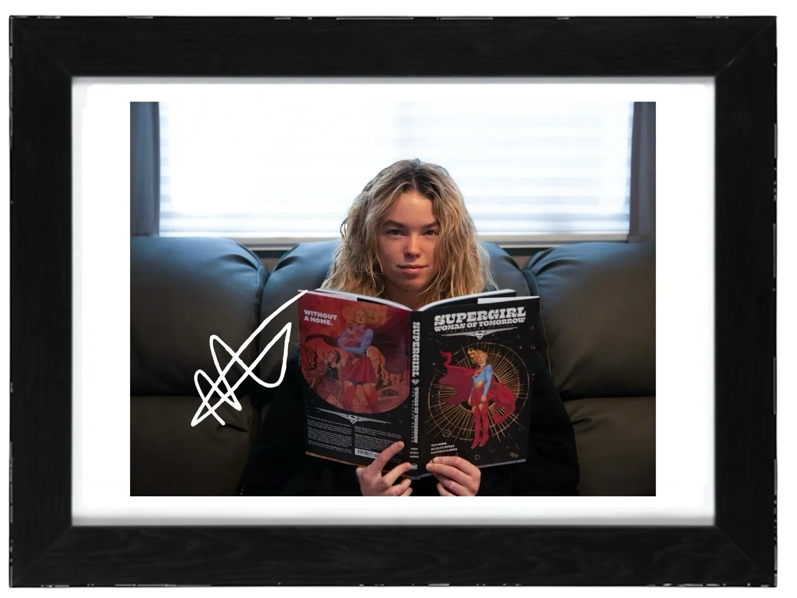 Milly Alcock Signed Autograph PHOTO Pre Print 6x4/A4/ Framed Super Girl, изображение 2