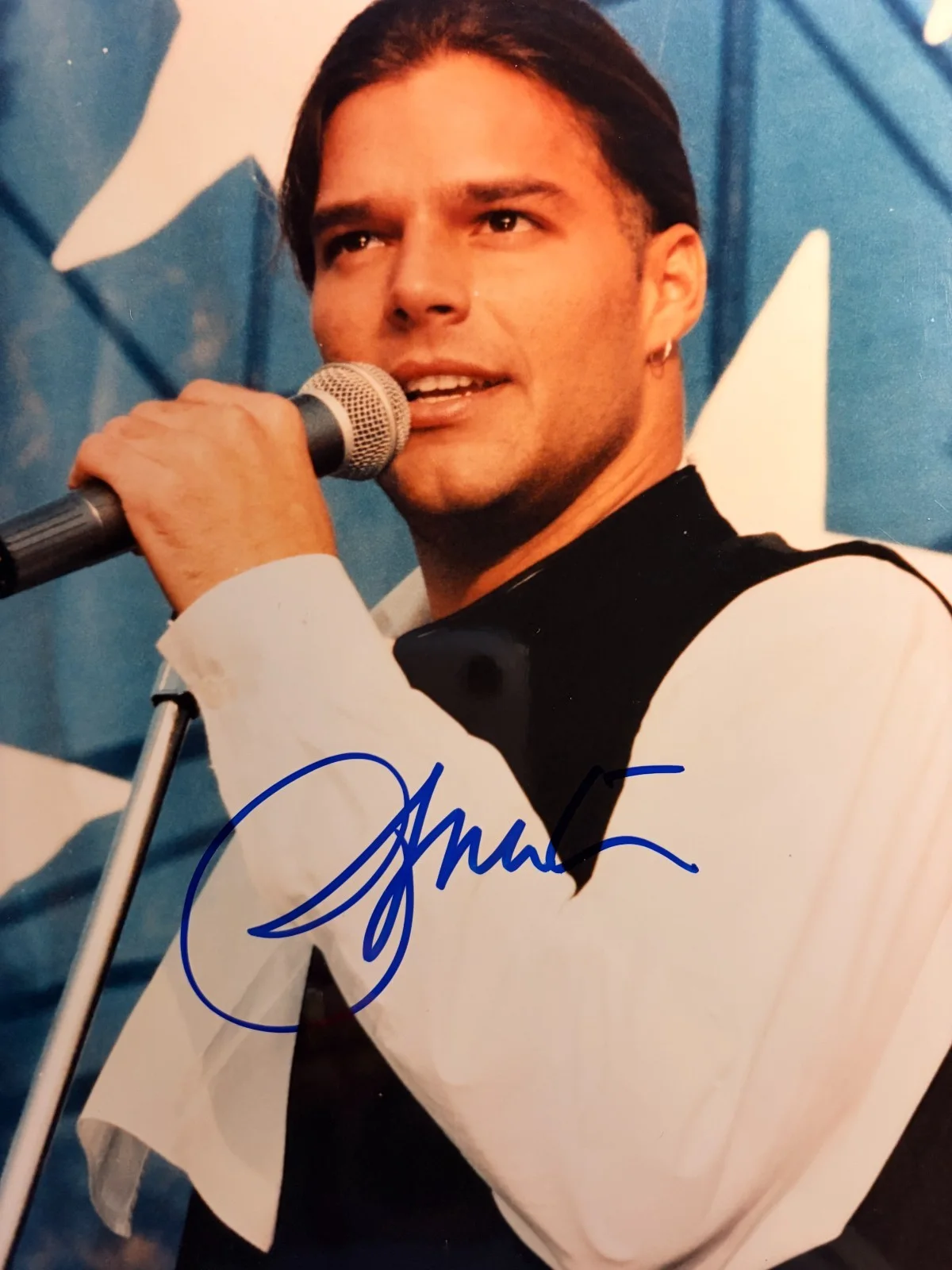 Ricky Martin Signed 8X10 •Livin' La Vida Loca•Autographed Color Photo w/ COA, изображение 2