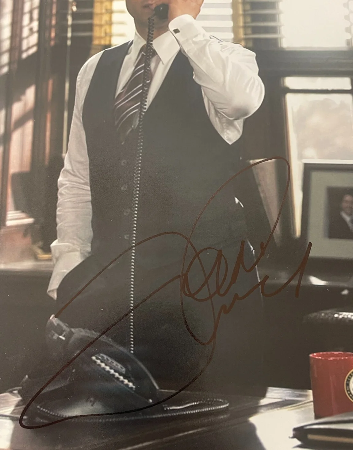 Tom Cruise — Tom Cruise Signed Autograph 11x14 Photo Top Gun Mission Impossible Beckett LOA, изображение 2