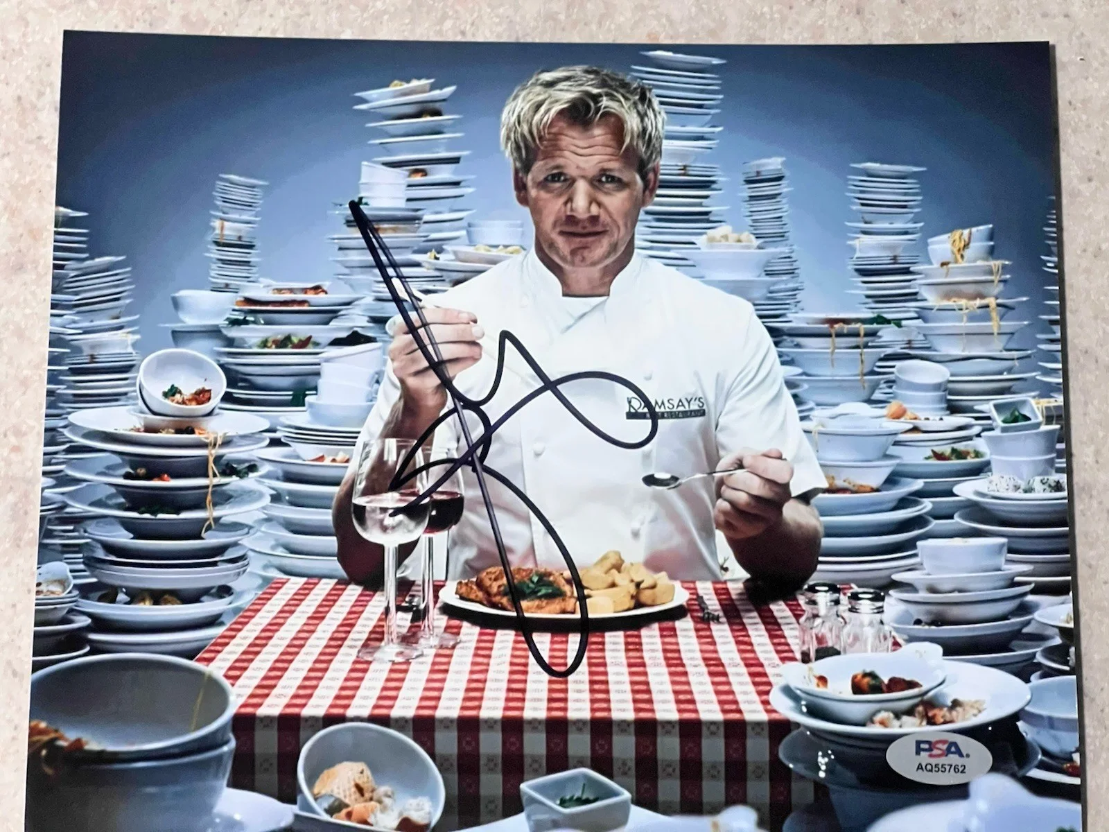 Gordon Ramsay — Gordon Ramsay Signed Photo PSA / DNA COA Autograph Auto Best Restaurant Chef, изображение 2