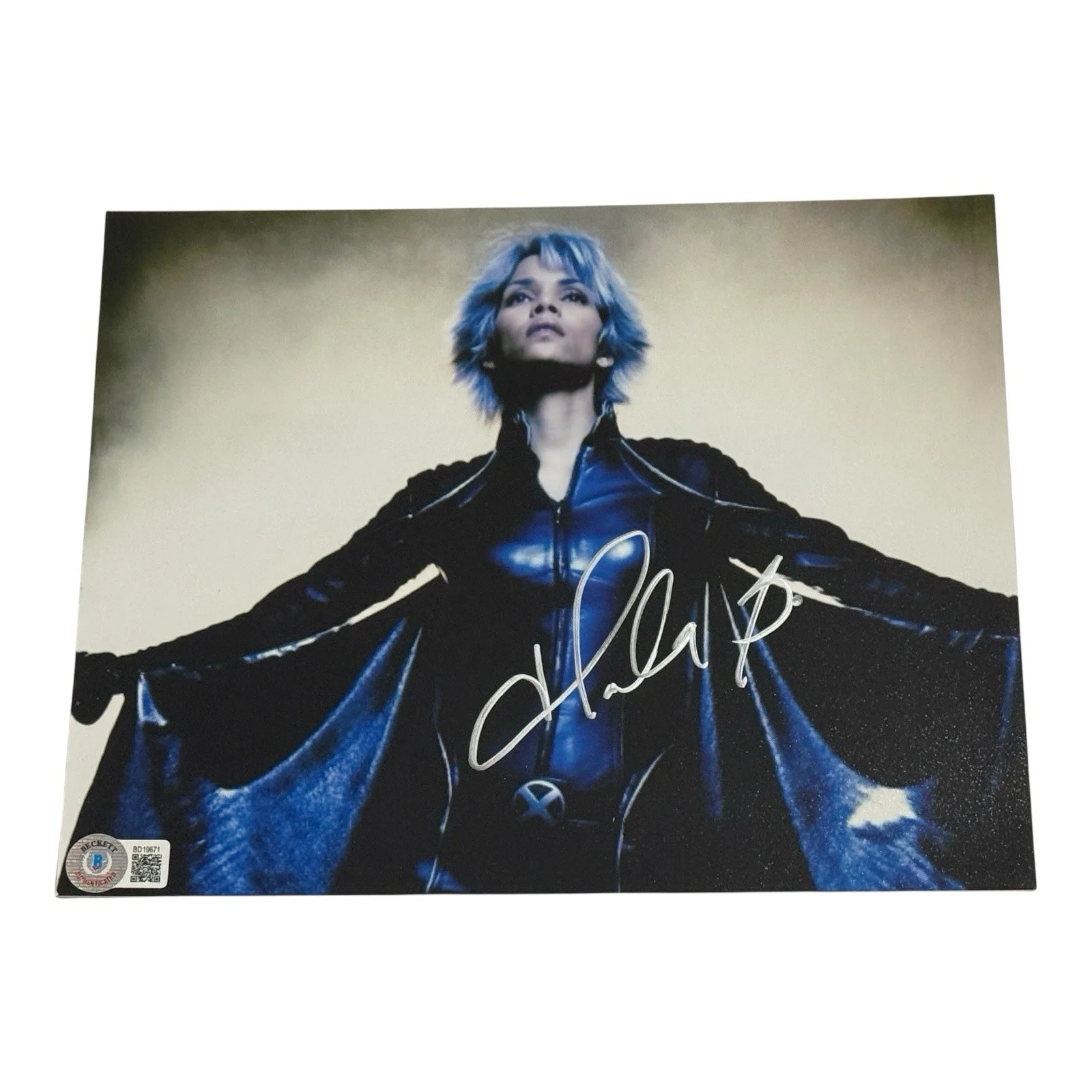 Halle Berry — Halle Berry X-men Signed Photo 8x10 Beckett BAS Certified Autographed Marvel