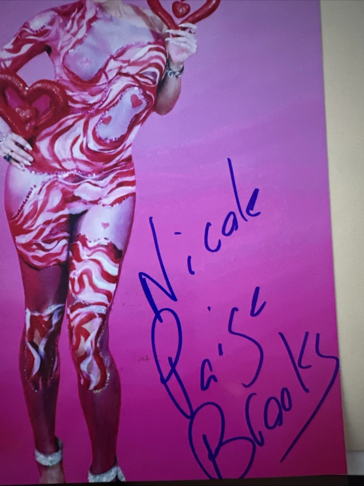 Nicole Paige Brooks RuPaul’s Drag Autographed 8x10 Photo Signed With Lipstick, изображение 2