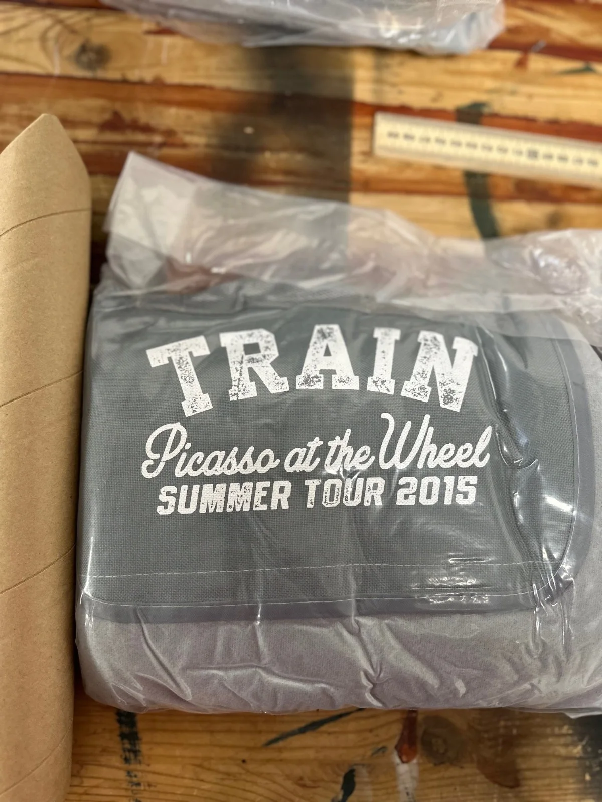 Train Band Signed Autograph Pat and Jimmy 2015 Picasso Poster + Blanket Set NEW, image 2