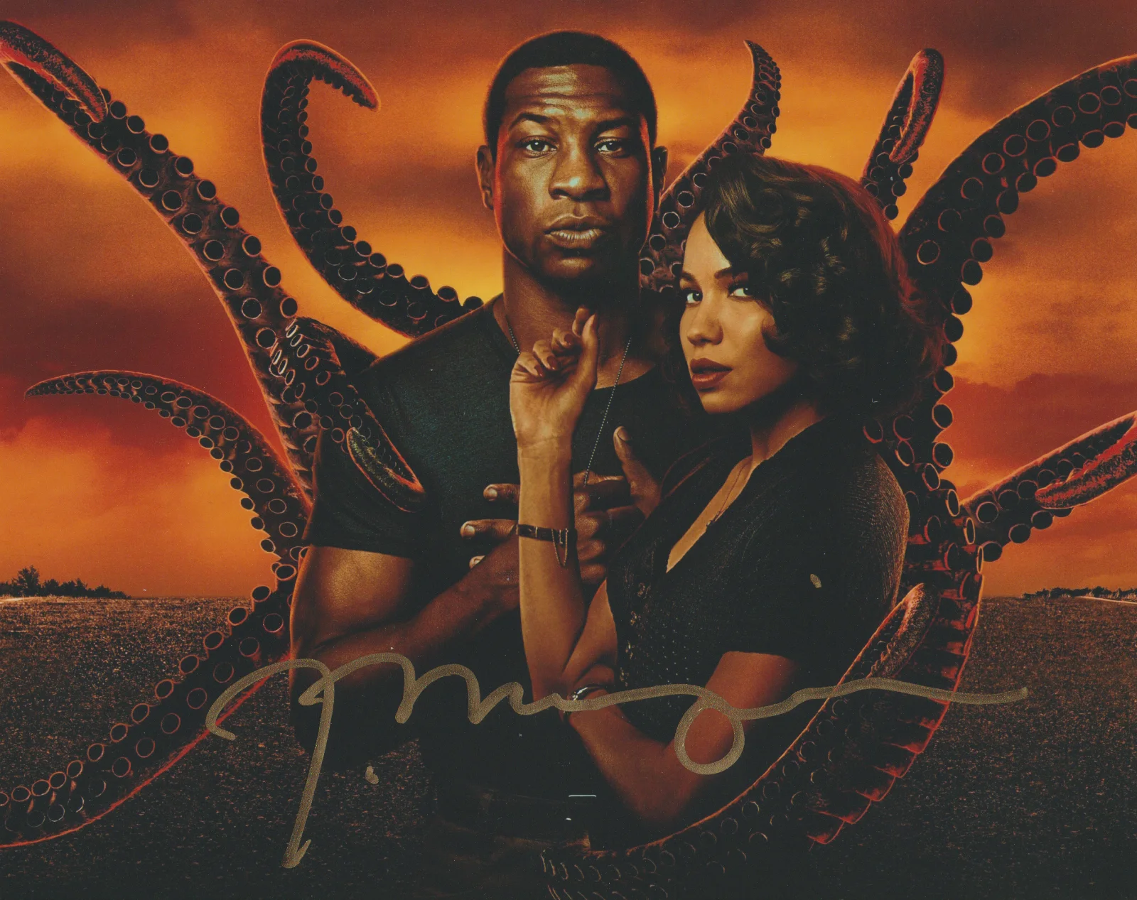 JONATHAN MAJORS — JONATHAN MAJORS SIGNED 10X8 COLOR PHOTO LOVECRAFT COUNTRY ATTICUS AUTOGRAPH