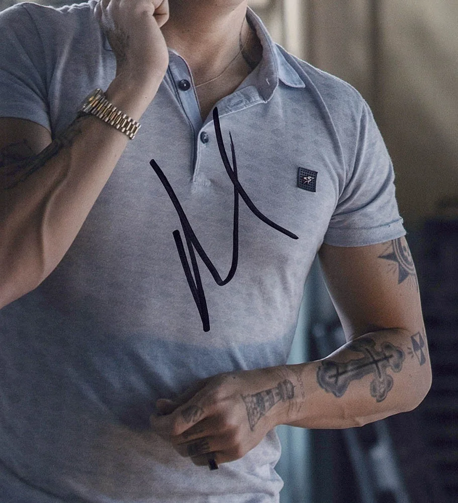 Anthony Carrigan — Anthony Carrigan signed "BARRY" 8x10 Photo AUTOGRAPHED c PROOF NoHo Hank COA, изображение 3