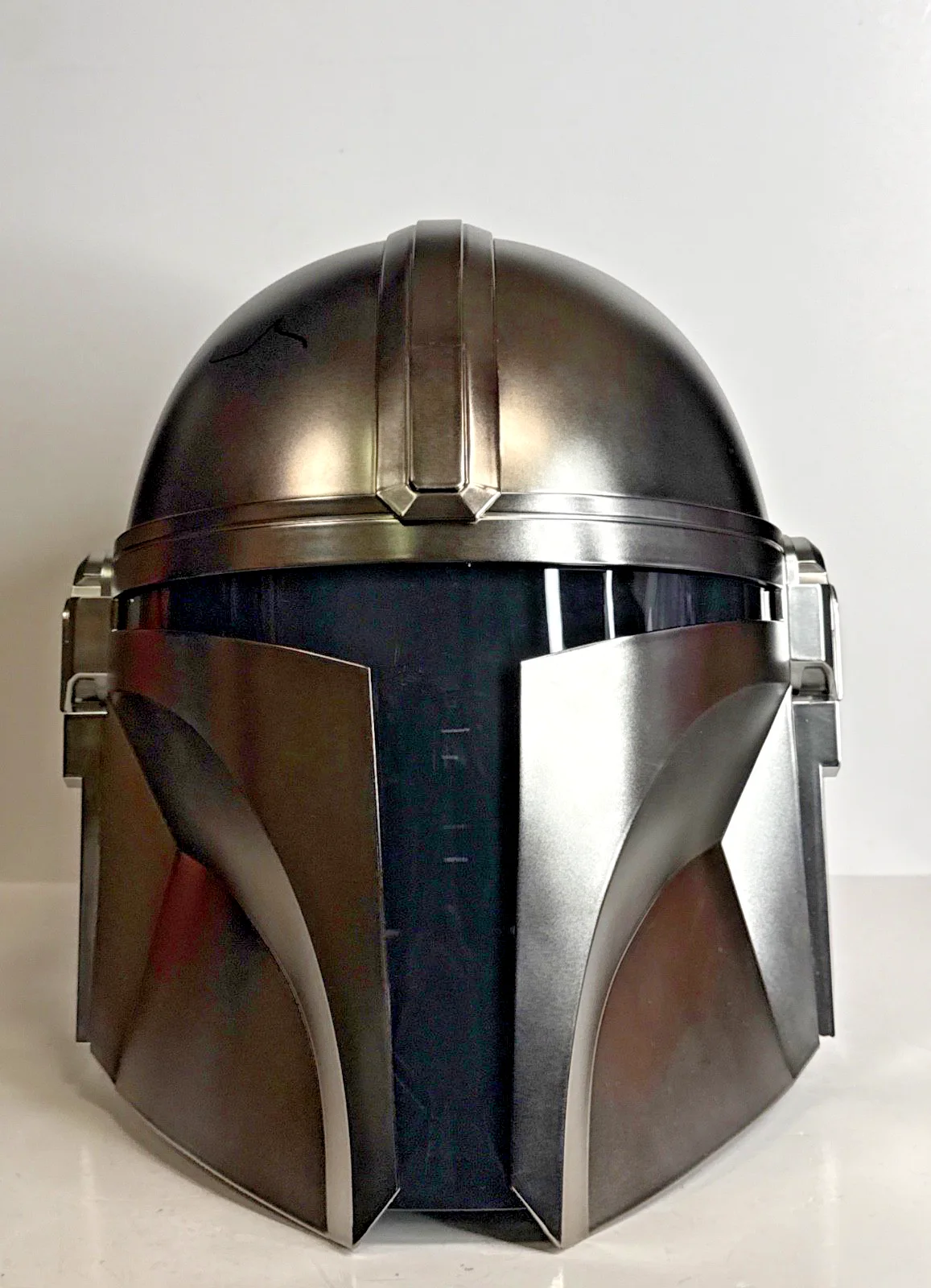 Pedro Pascal — Pedro Pascal Signed Star Wars Black Series The Mandalorian FS Helmet PSA AQ39478, image 3
