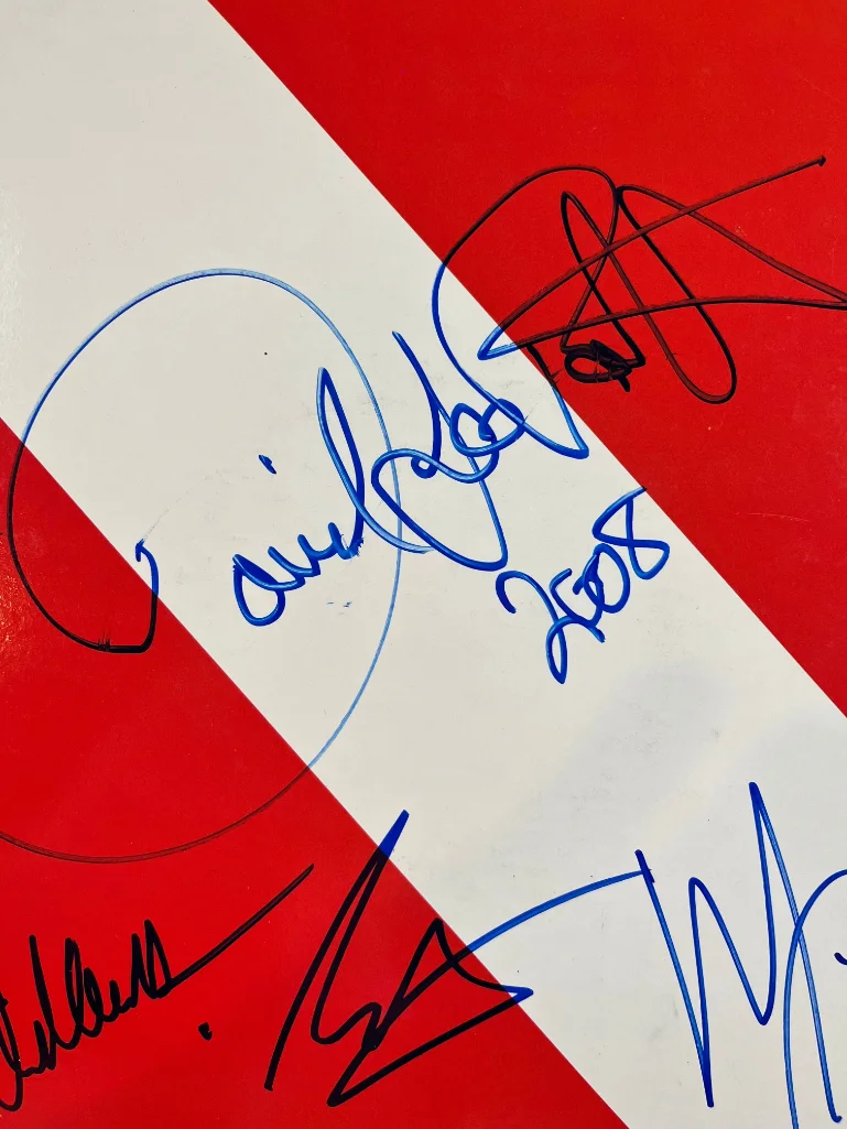 Van Halen Group Signed "Diver Down" Album (4 Sigs) (Beckett/BAS Authentication), image 3