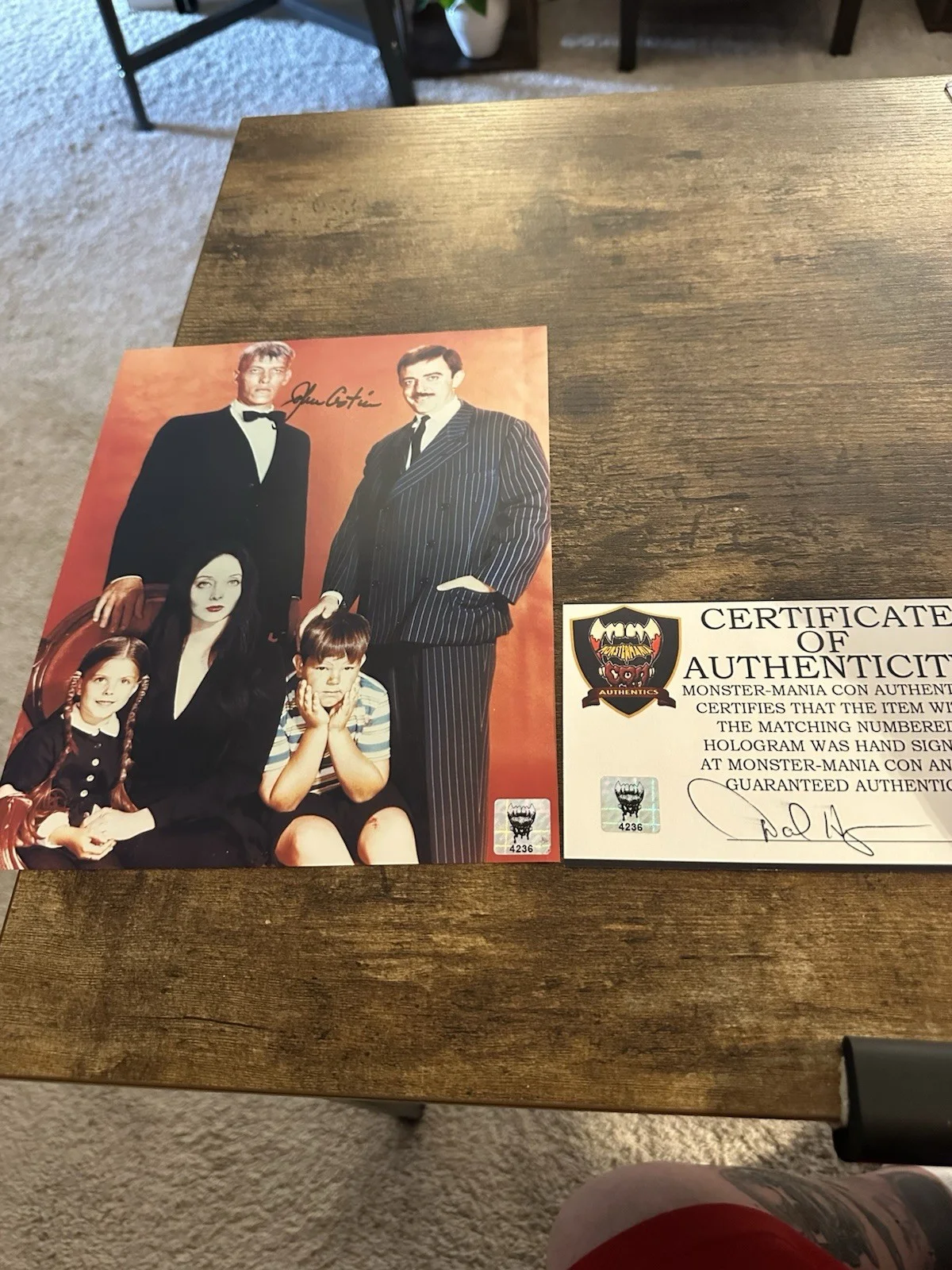JOHN ASTIN — JOHN ASTIN as GOMEZ ADDAMS SIGNED 8X10 PHOTO "THE ADDAMS FAMILY" With MMC COA, изображение 5