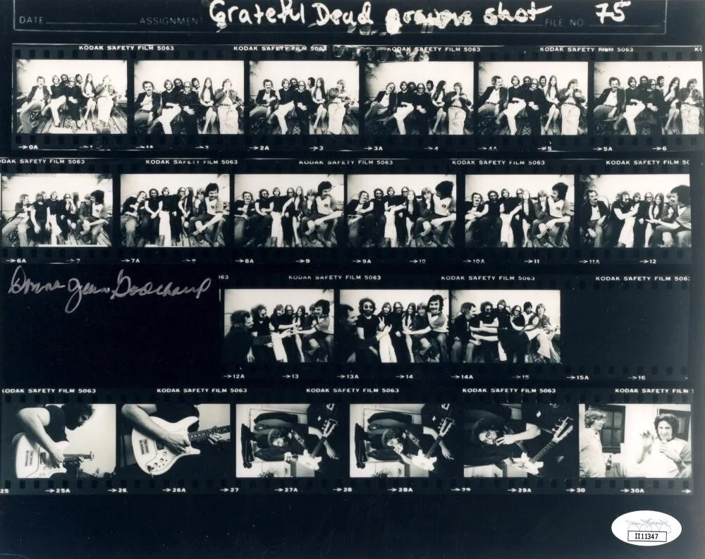 Donna Jean Godchaux — Donna Jean Godchaux Signed Autograph 8x10 Photo - Grateful Dead Beauty JSA COA