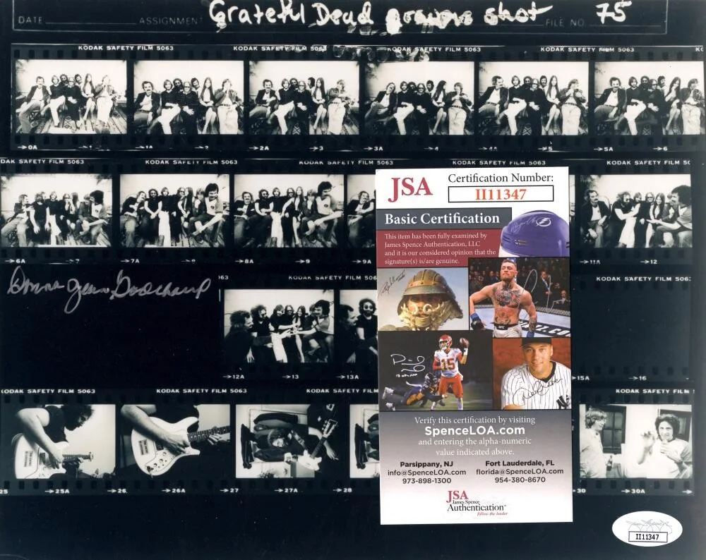 Donna Jean Godchaux — Donna Jean Godchaux Signed Autograph 8x10 Photo - Grateful Dead Beauty JSA COA, image 2