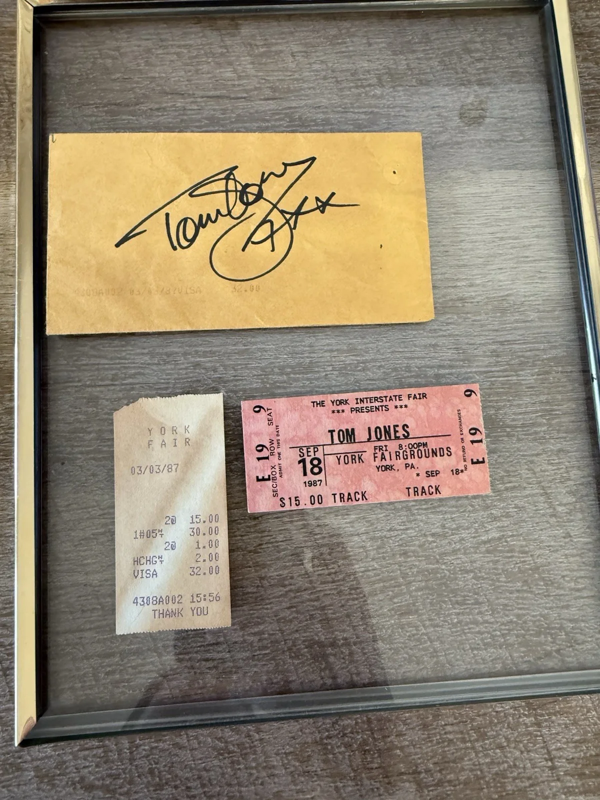 TOM JONES ~ Hand Signed ~ Autographed Receipt & Stub From 1987 ~ York PA Concert, image 2