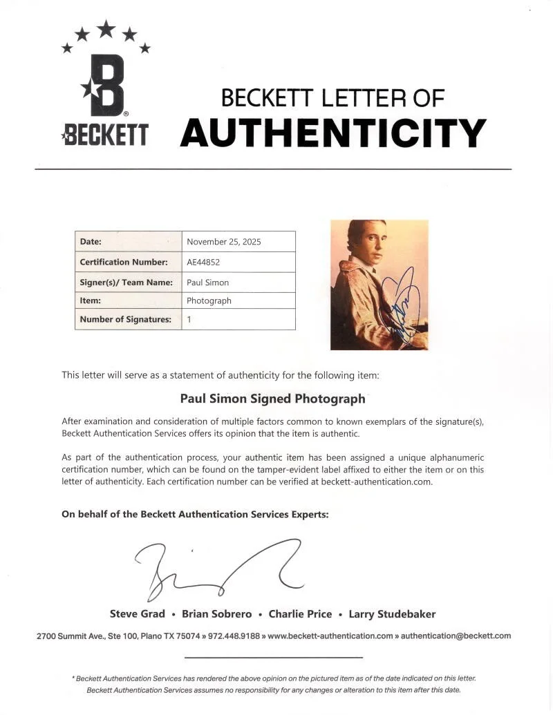 Paul Simon — Paul Simon Signed Autograph 8x10 Photo - Simon & Garfunkel Singer w/ Beckett COA, image 2