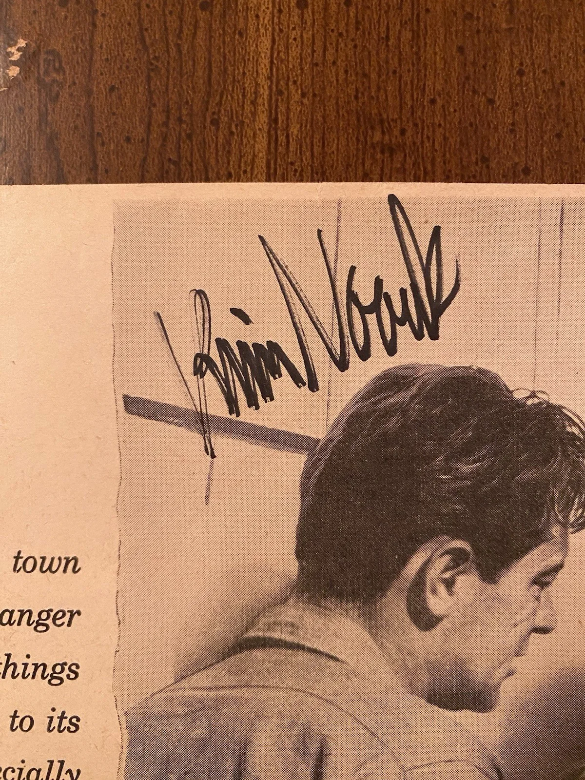 Kim Novak — Kim Novak Signed Autographed Vintage Ad With COA Picnic, изображение 2