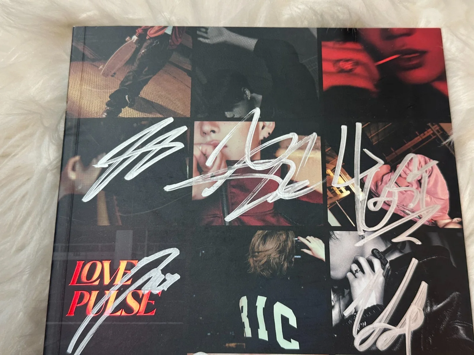 TREASURE - ALL MEMBER Signed PROMO ALBUM, изображение 3