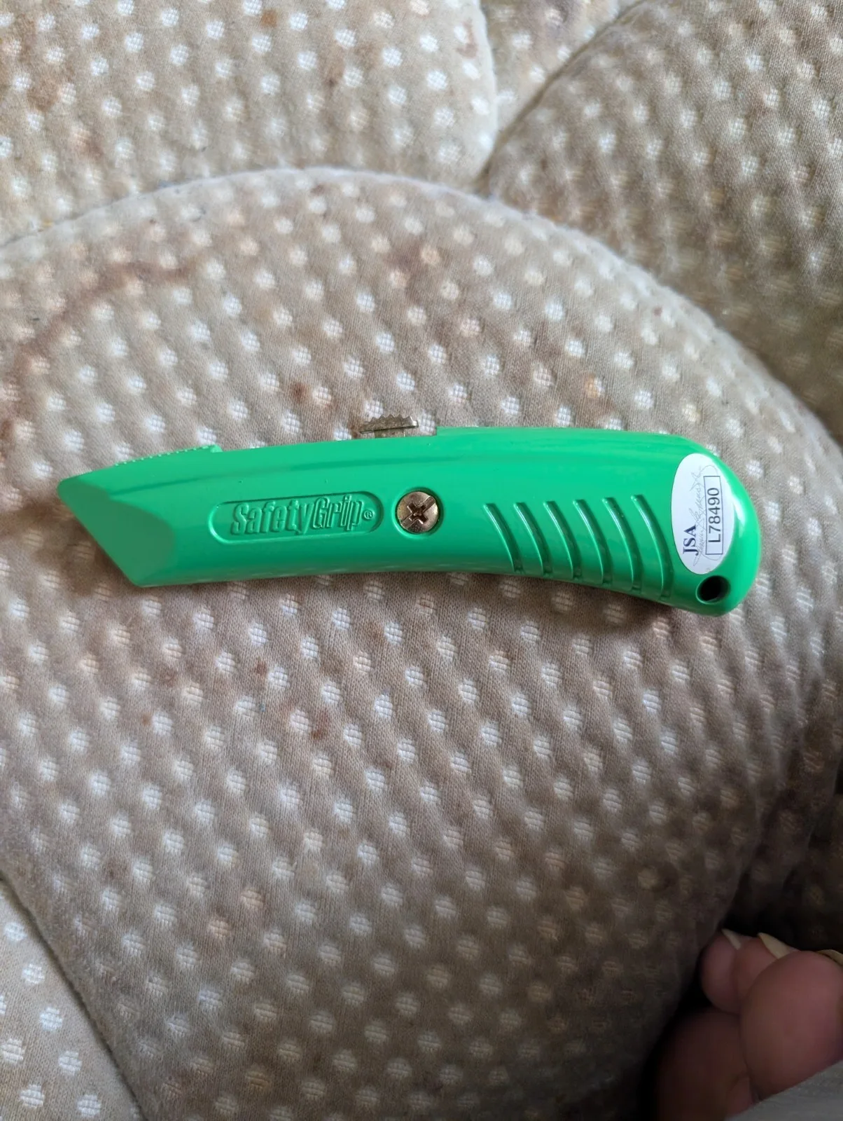 Giancarlo Esposito — GIANCARLO ESPOSITO SIGNED GREEN BOX CUTTER GUS FRING BREAKING BAD JSA COA, изображение 3