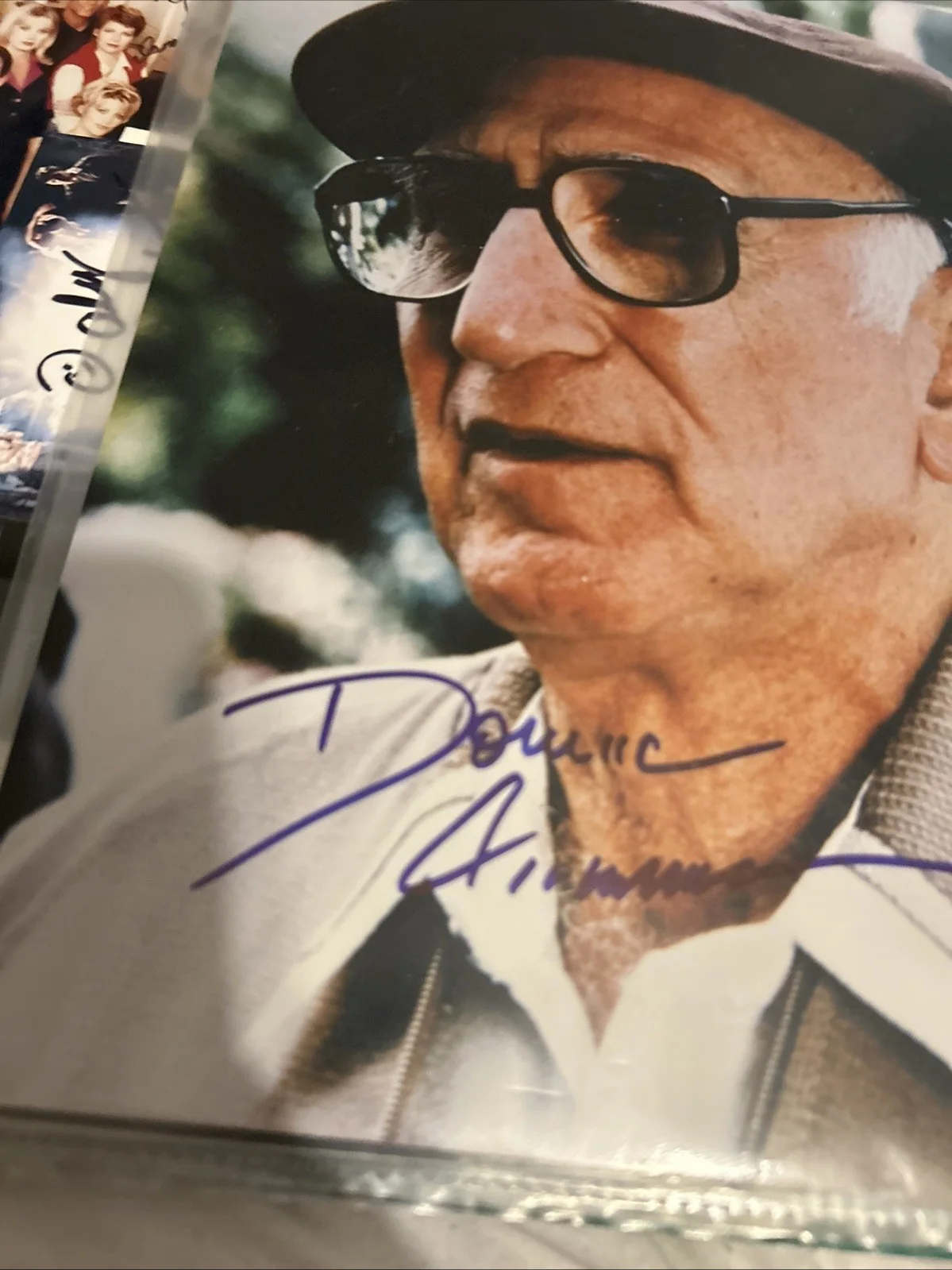 Dominic Chianese — Dominic Chianese Autographed 8x10 Color Photo Sopranos, изображение 3