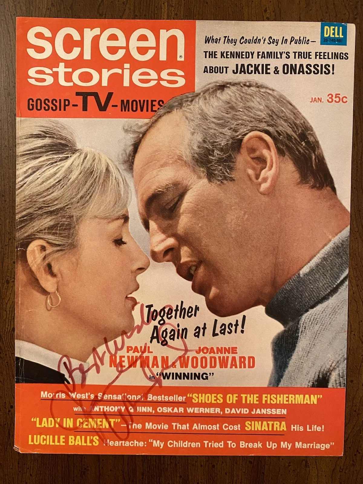 Joanne Woodward — Joanne Woodward Signed Autographed Vintage Screen Stories Magazine Cover w/ COA